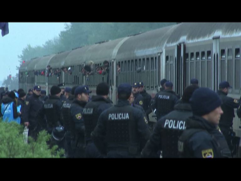 大批難民經斯洛文尼亞進入奧地利