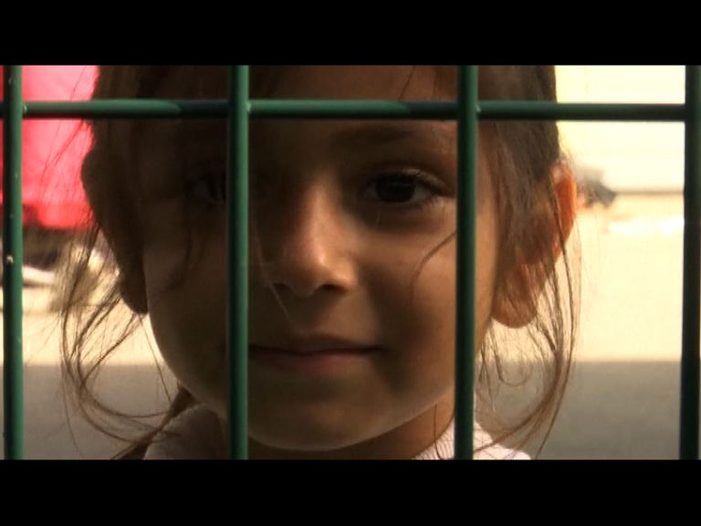 連日逾萬四名難民湧入克羅地亞