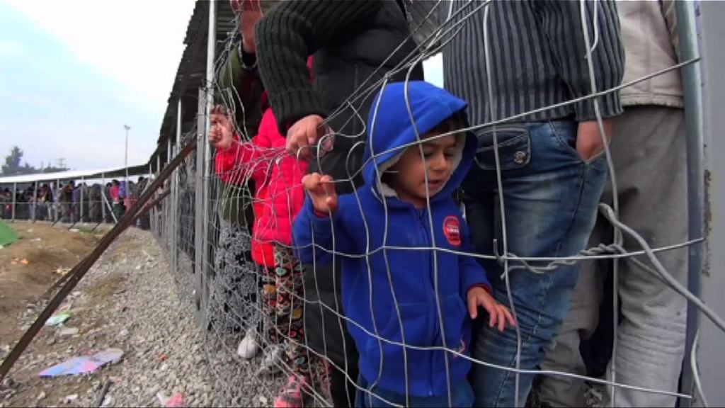 大批難民滯留希臘北部邊境