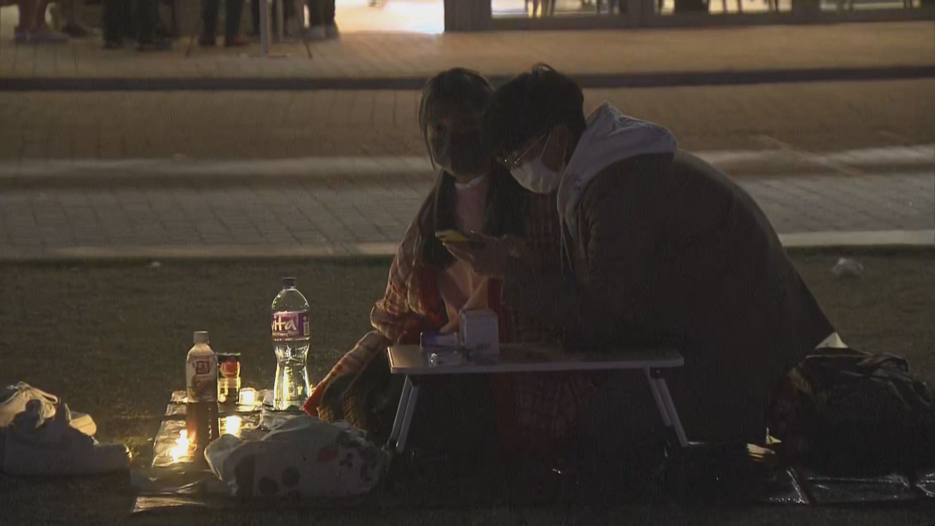 旅發局倒數演唱會　西九文化區越夜越多人聚集