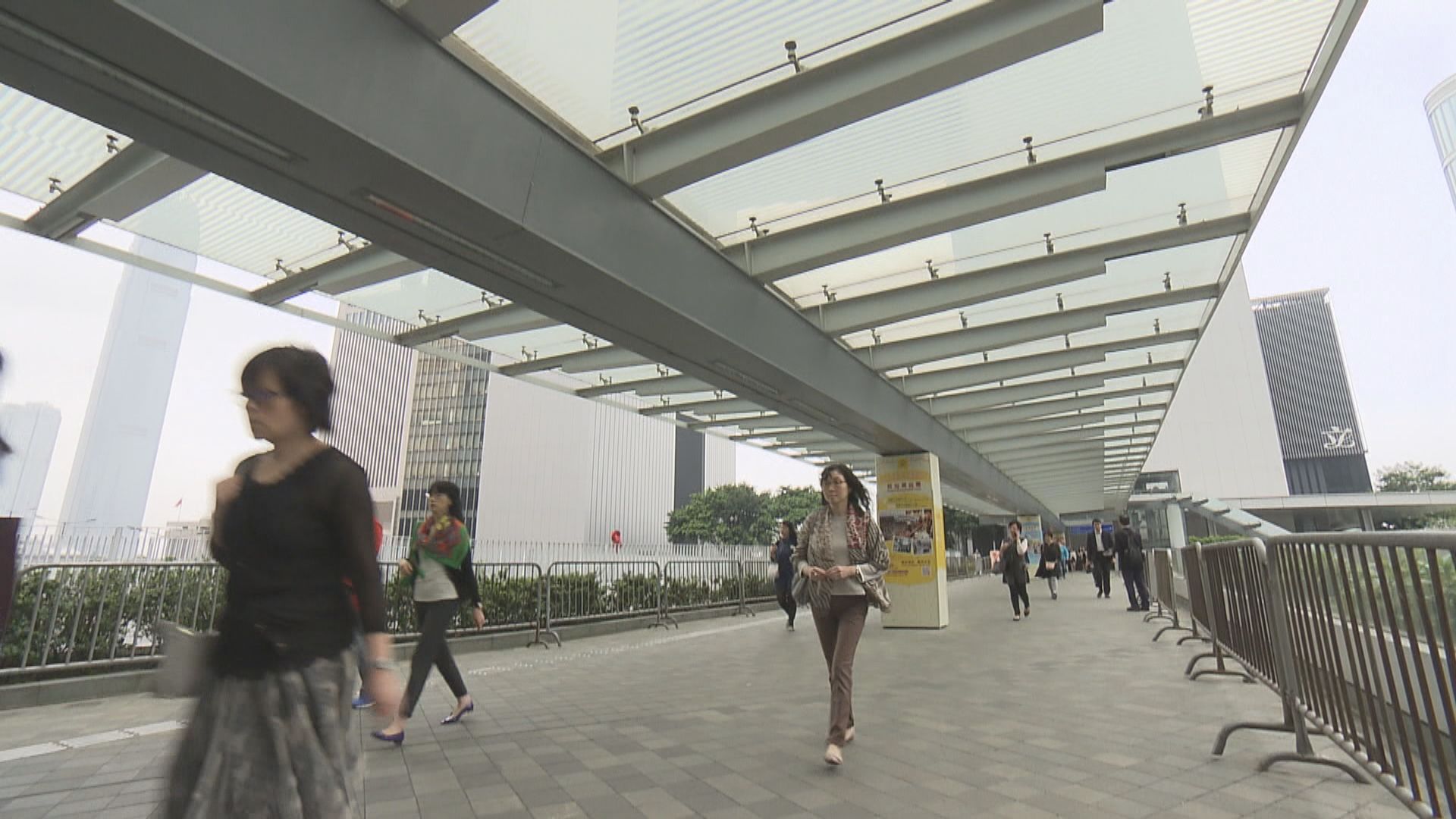 消息：行會通過公務員劃一加薪2.5%　追溯至4月1日