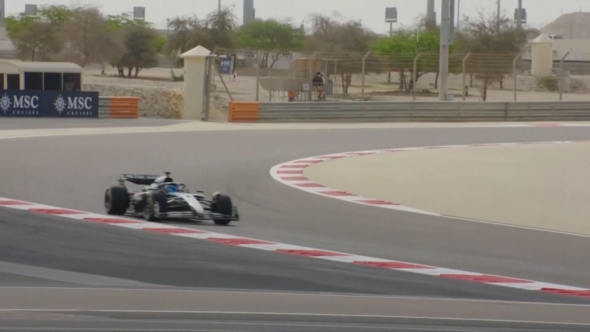 F1宣布取消下月中東兩場分站比賽