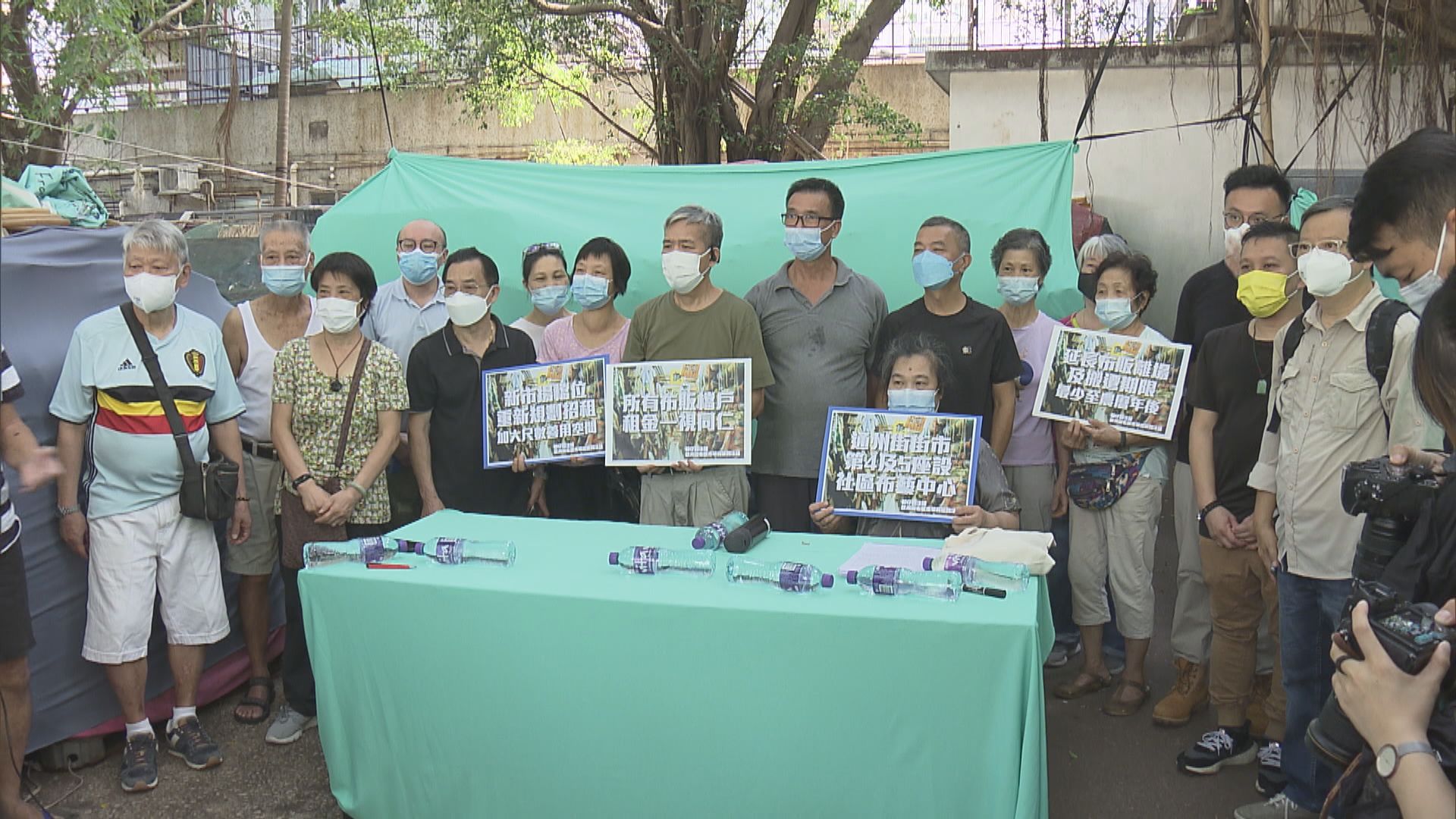 深水埗欽州街「棚仔」布市場年底清場　檔販不滿方案