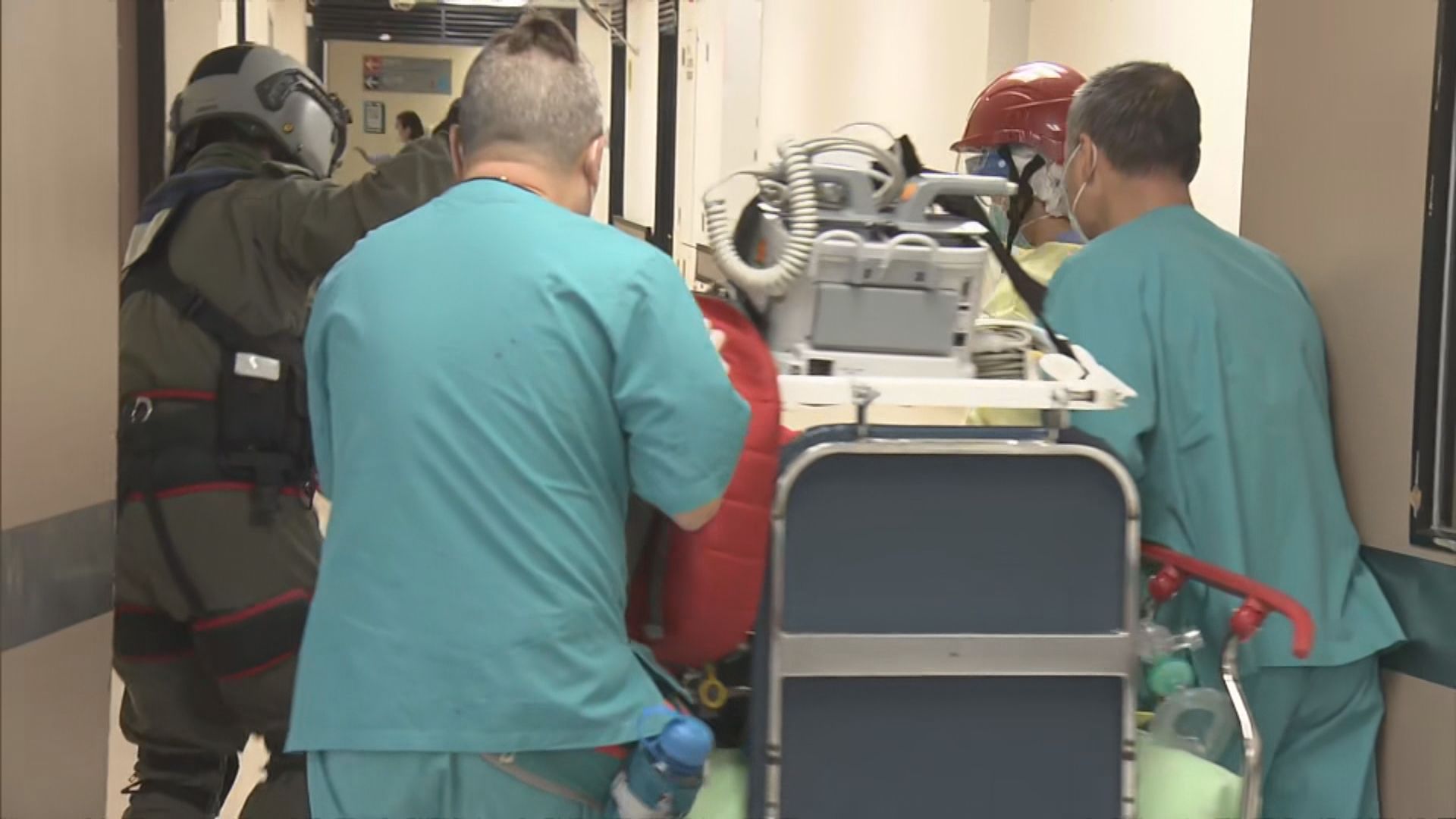 長洲男子攀爬五行石墮下重傷列工傷