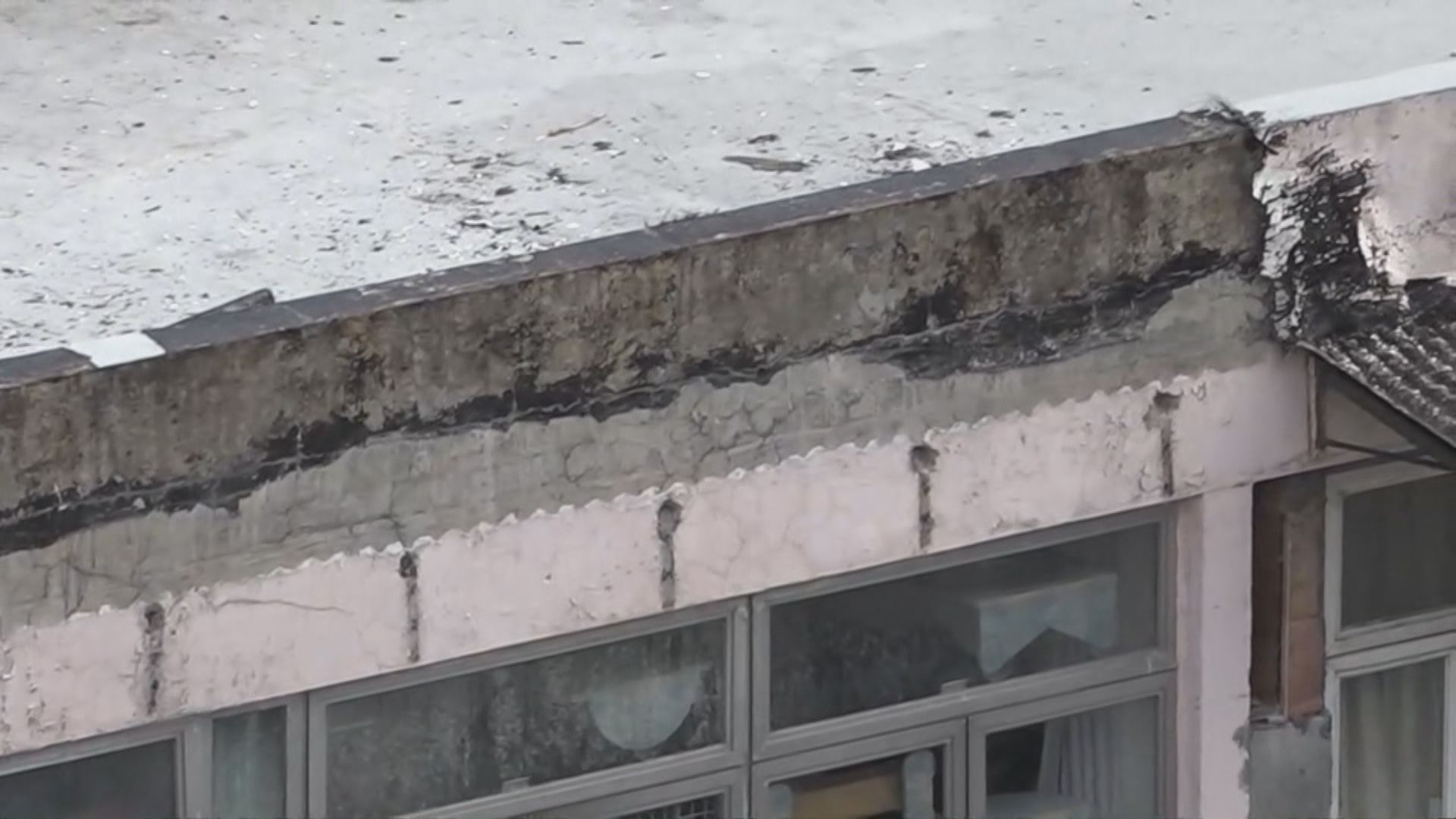 旺角寶安大廈再有外牆石屎剝落 無人受傷