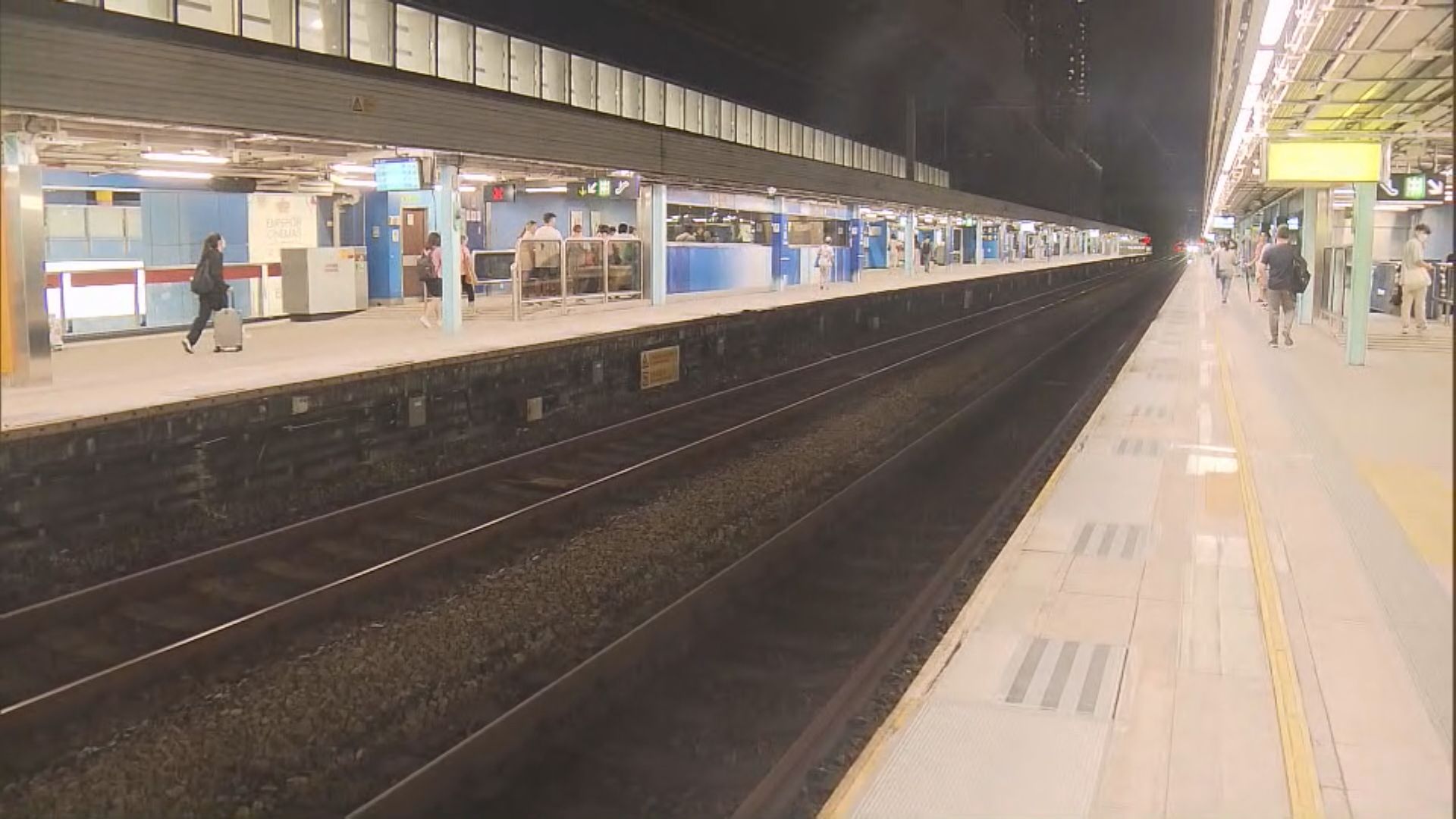 港鐵大圍站有男子墮軌