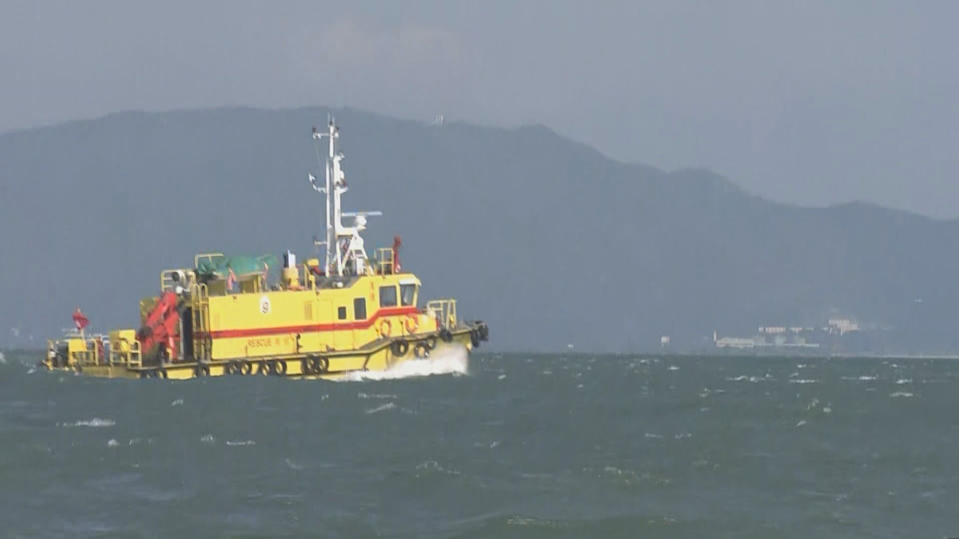 蕭澤頤到醫院探望受傷水警　當局繼續搜索失蹤女警