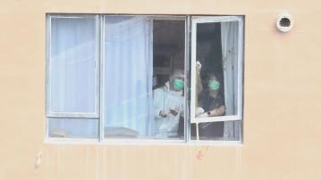 荃灣四死倫常案｜男子酒店墮樓亡　妻及兩子多處刀傷倒斃酒店房　警方料男死者受情緒病困擾