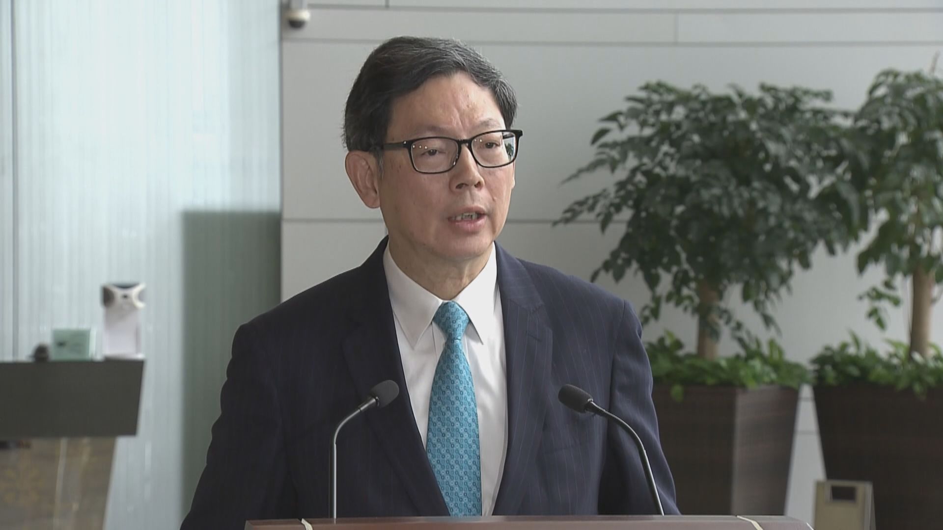 陳德霖：全球經濟金融市場仍有變數