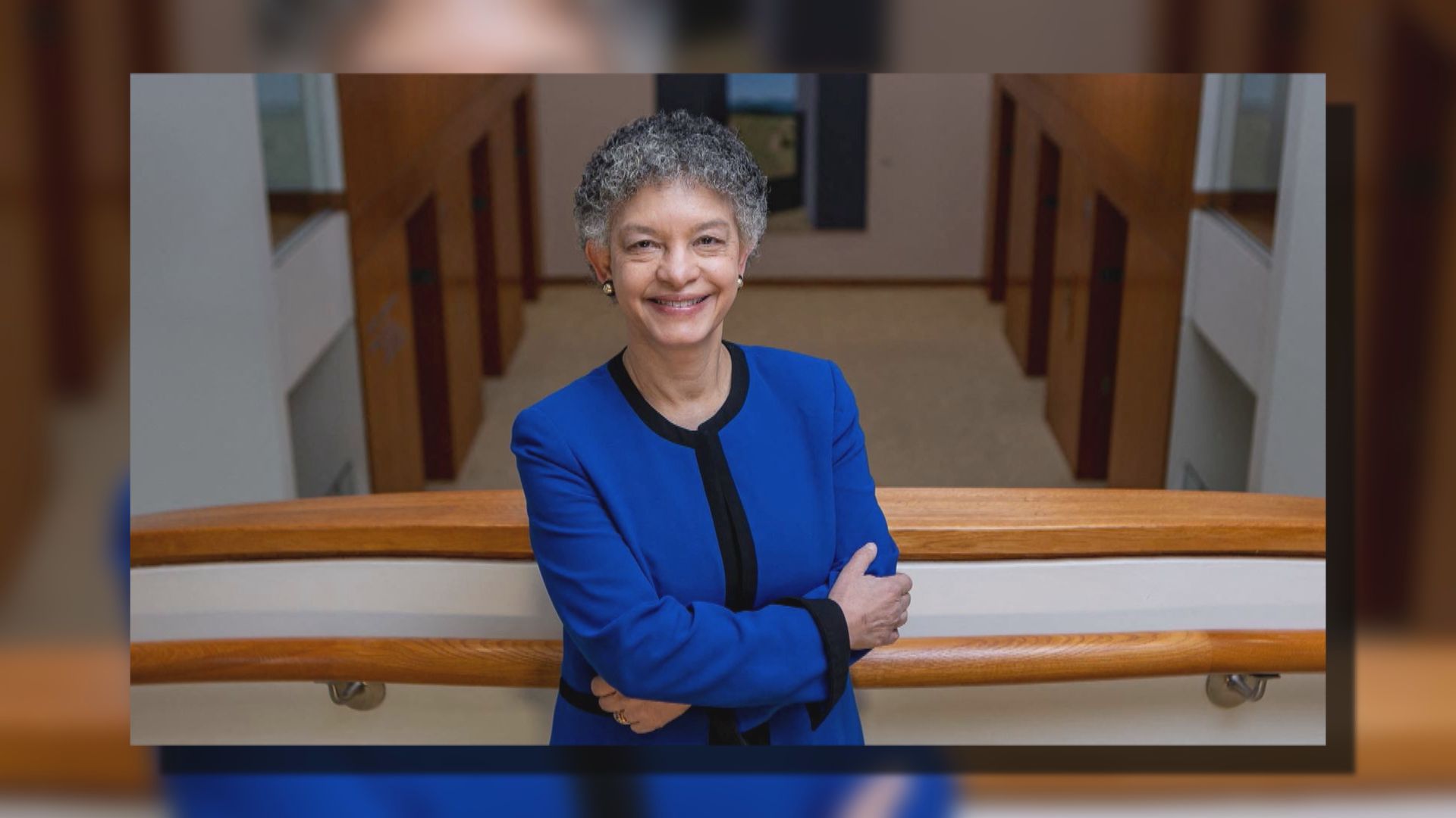 柯林斯：不宜激進減息　或加劇通脹風險