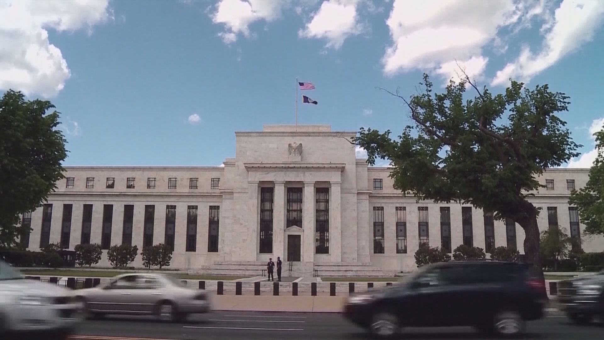 鮑威爾指避免加息過快或過慢