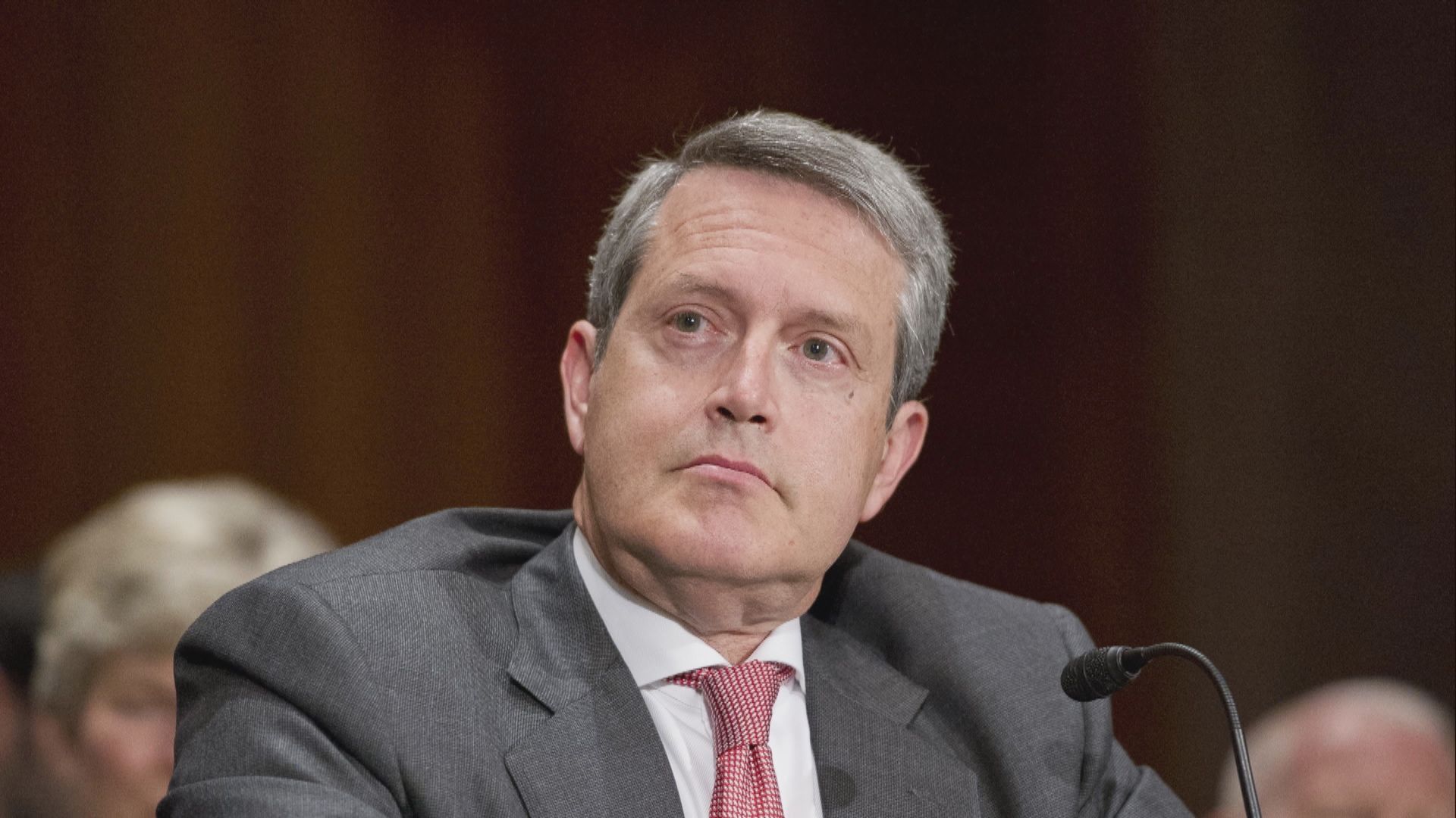 夸爾斯暗示對討論收水持開放態度