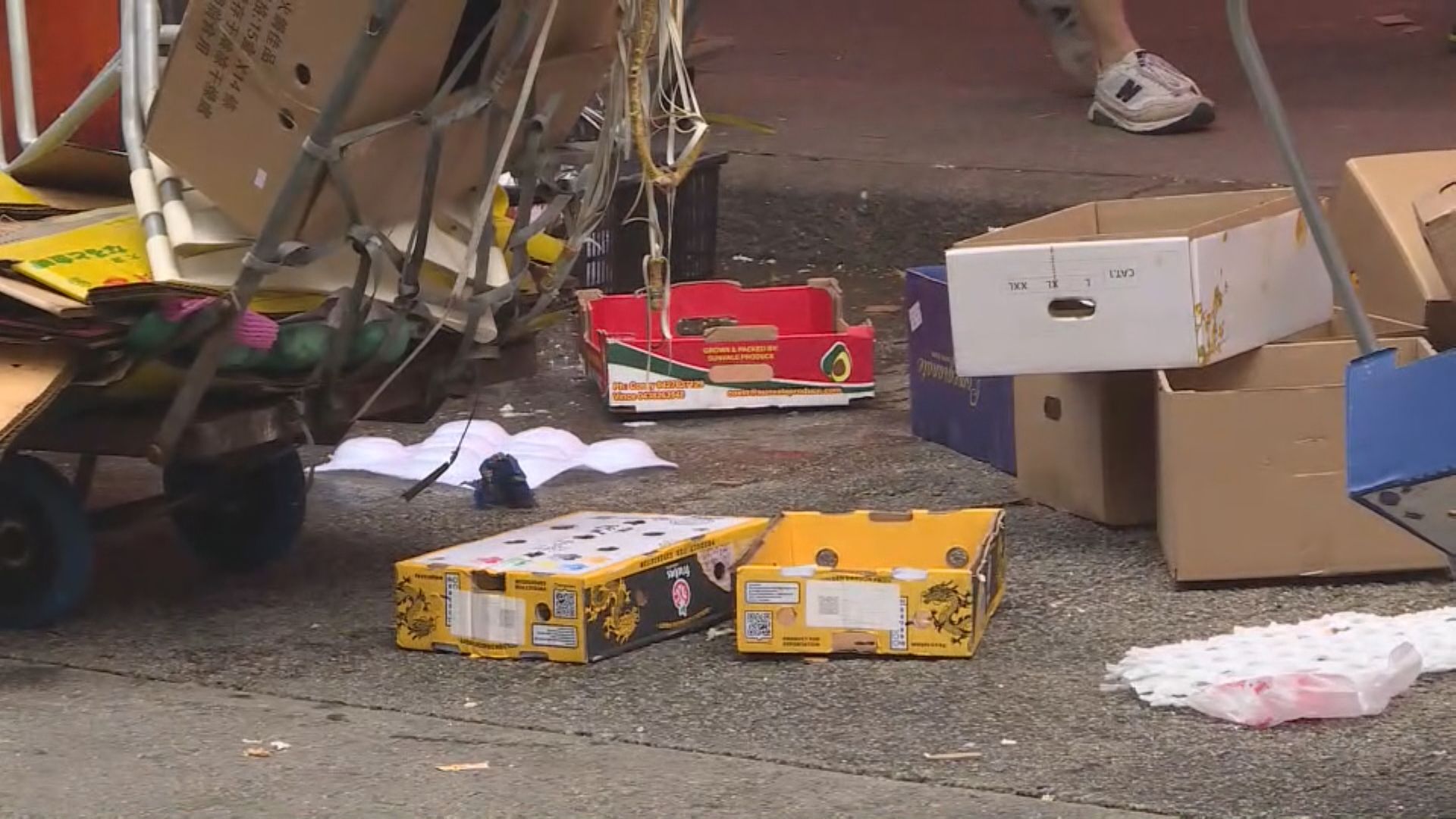 亂拋垃圾阻街罰款明起正式增加