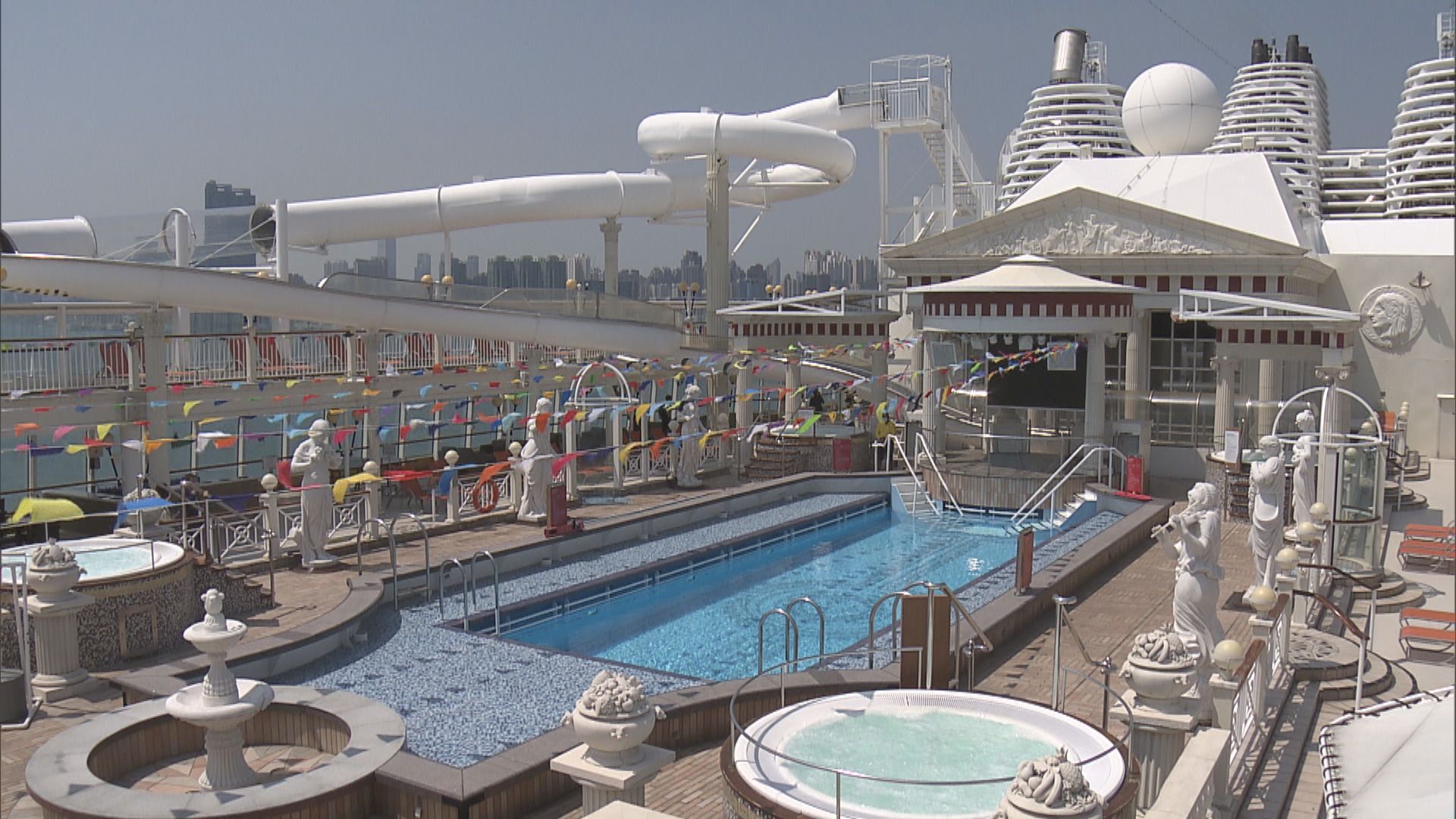 復常後首艘以香港為母港郵輪啟航