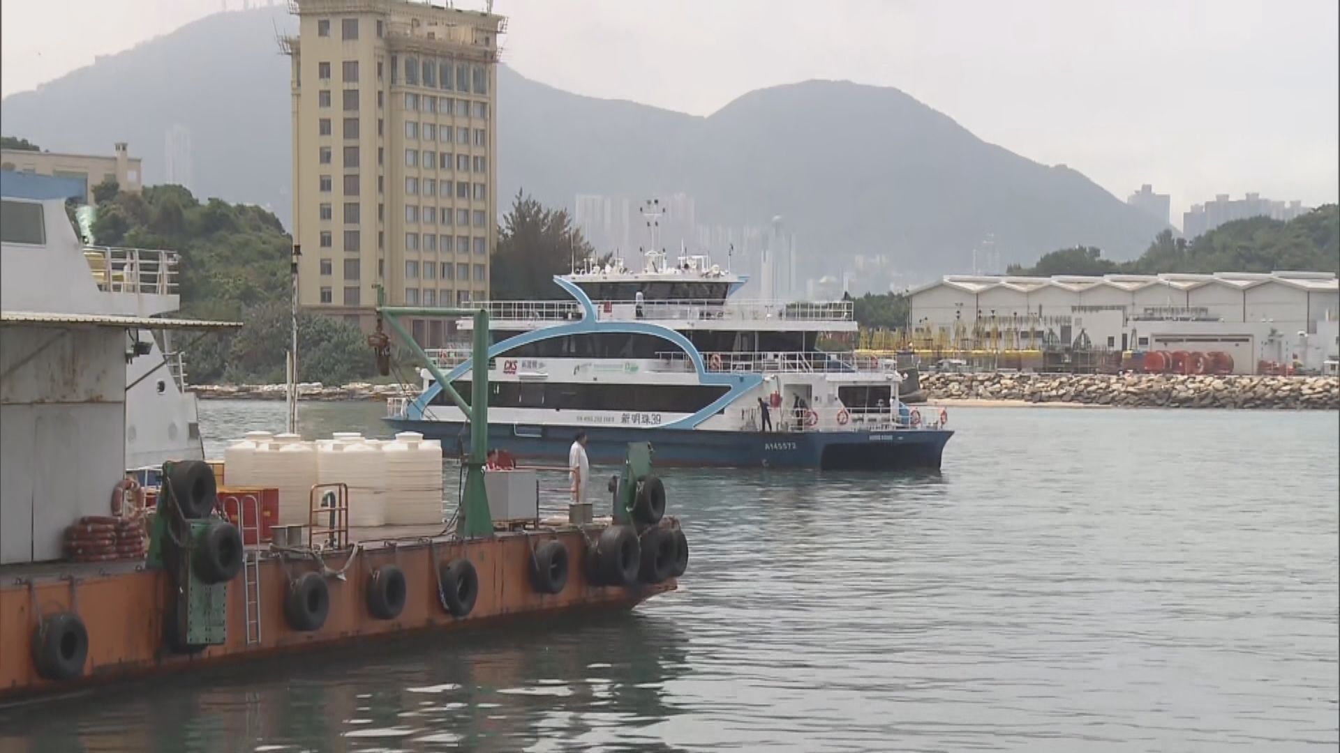 首艘電動渡輪「新明珠39」試運　環保署：將研數據再推展