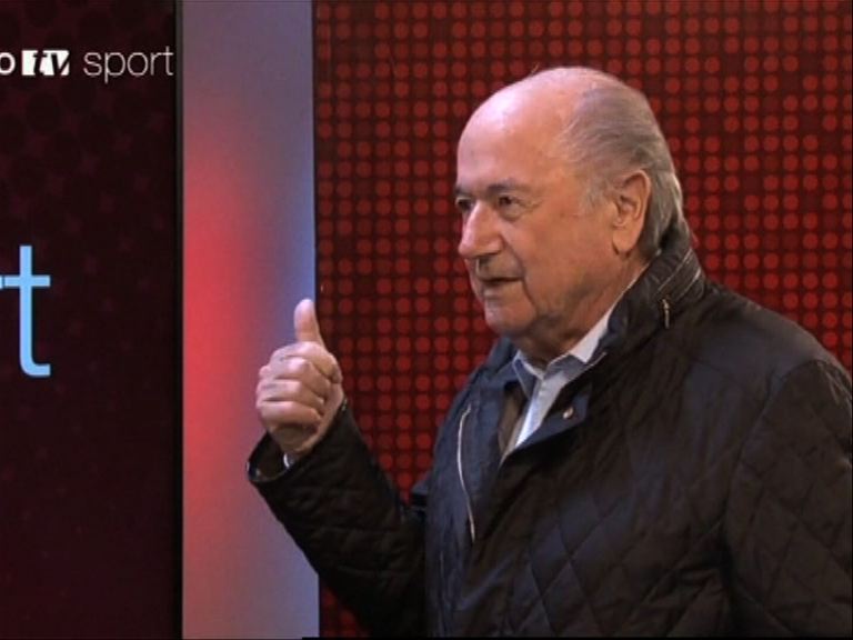 白禮達指贊助商批評乃美國指使