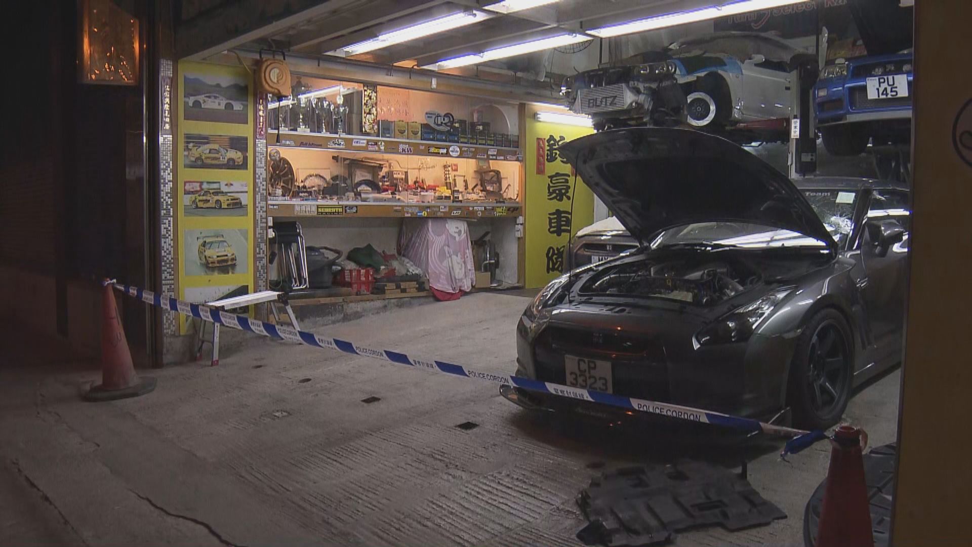 男子涉刑毀車輛被車房職員制服後死亡