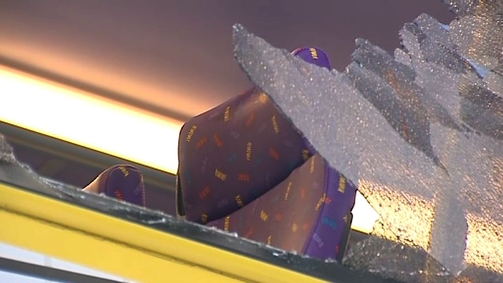 男子涉在巴士上層用刀襲擊女子致死