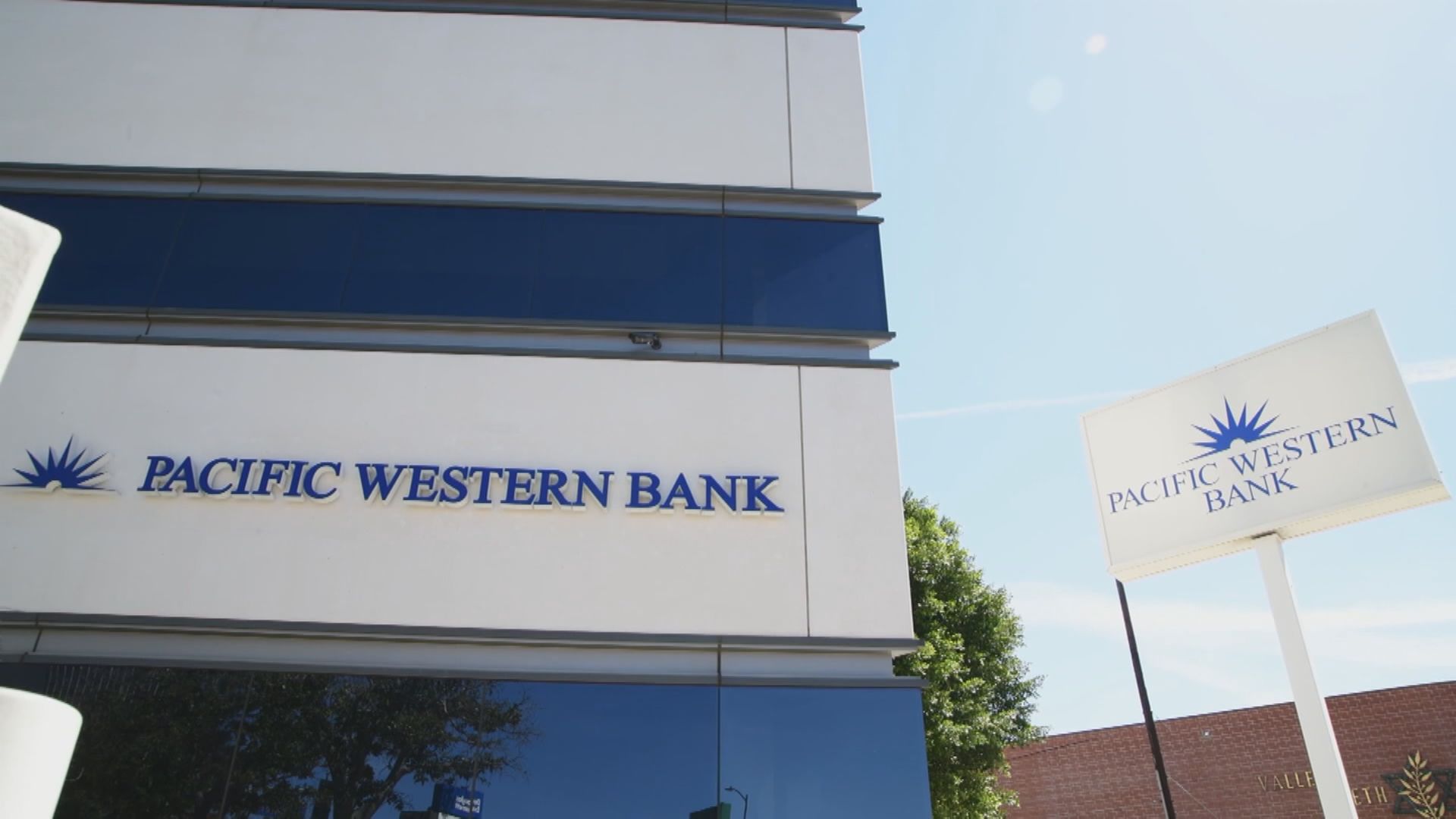 【美銀行危機】PacWest:正研究出售策略性資產