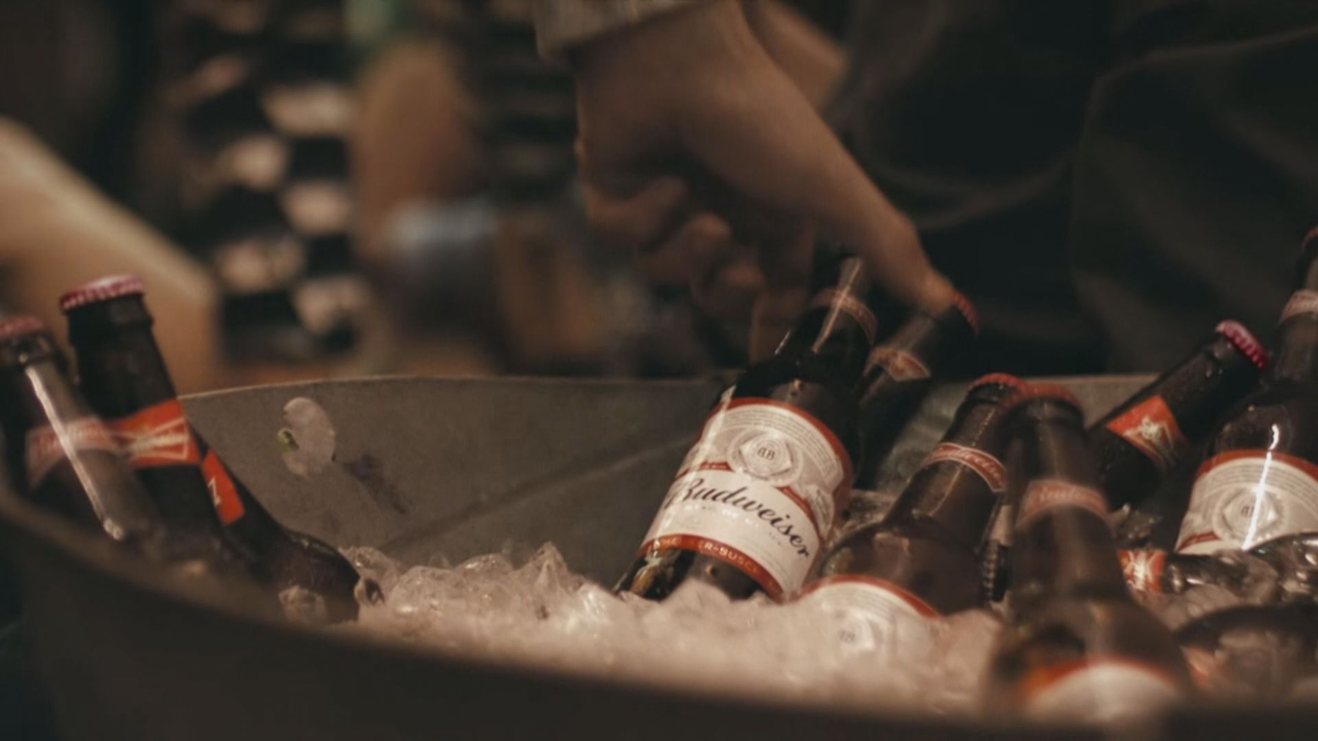 【傳今年炒數千人】百威亞太母企否認 指繼續投資內地