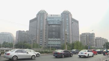 【高層變動】傳中銀香港聘兩副總裁 前政治局常委李長春女兒加盟