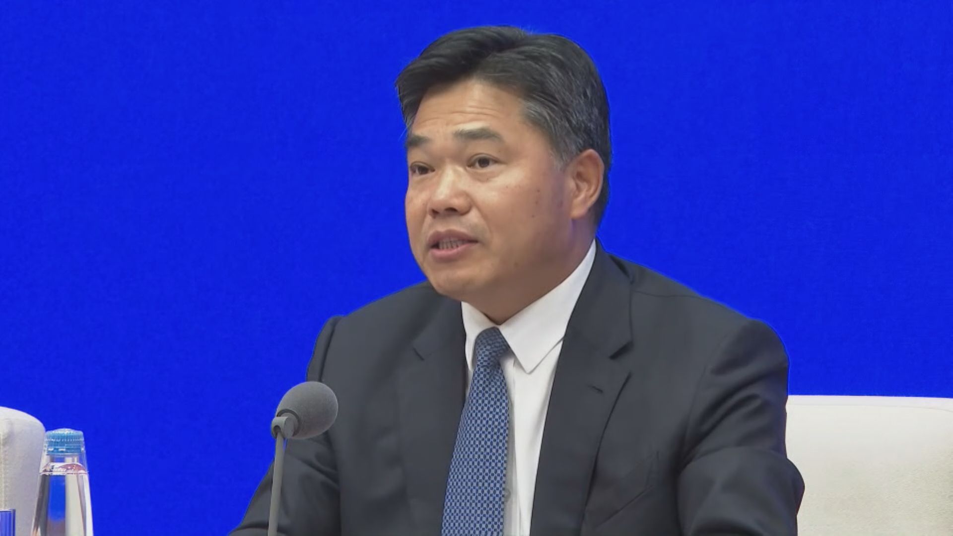 【出口增長】商務部料4月出口平穩增長 繼續推動消費品以舊換新