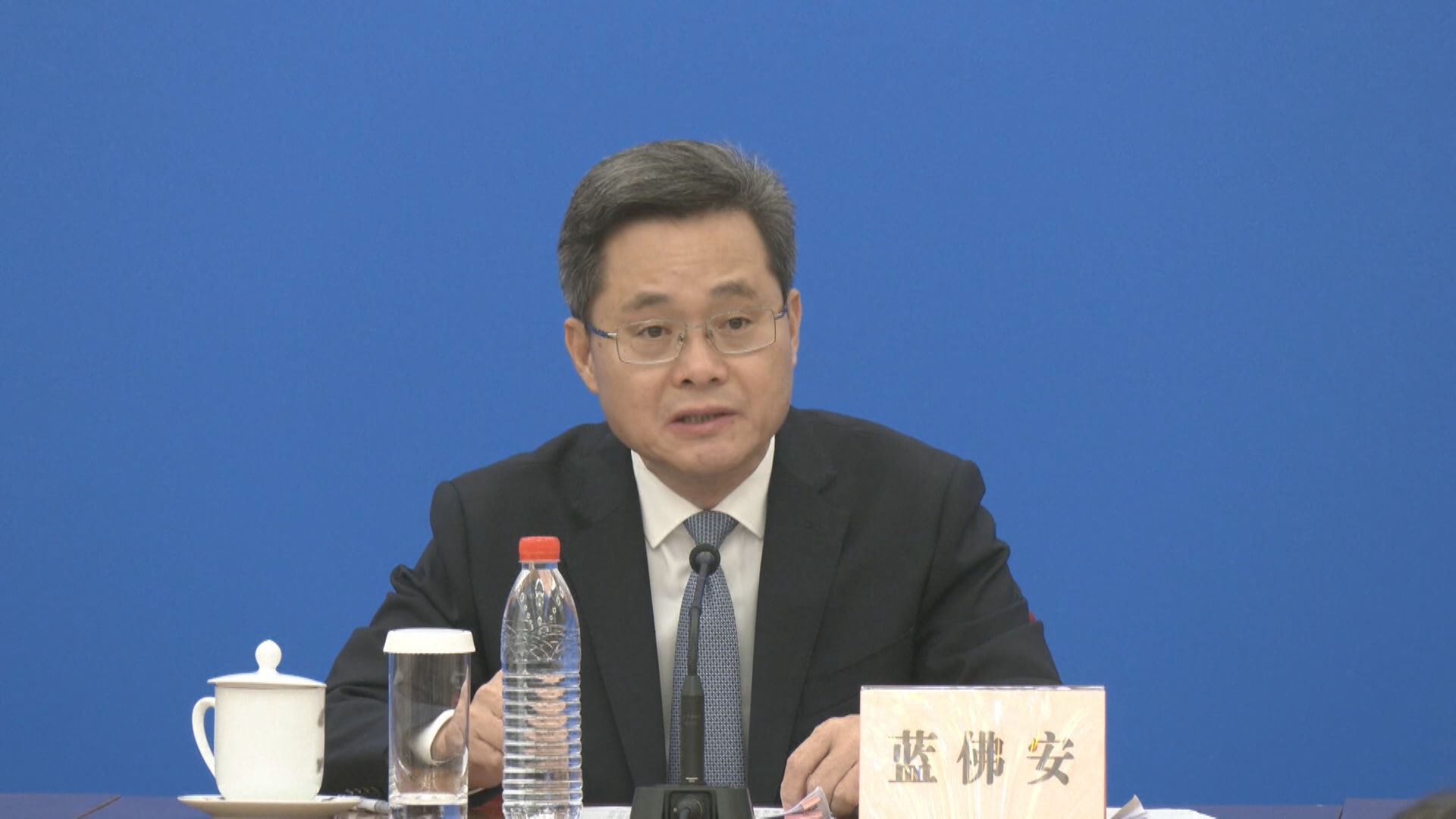 【中國經濟】藍佛安:要發揮積極財政政策作用