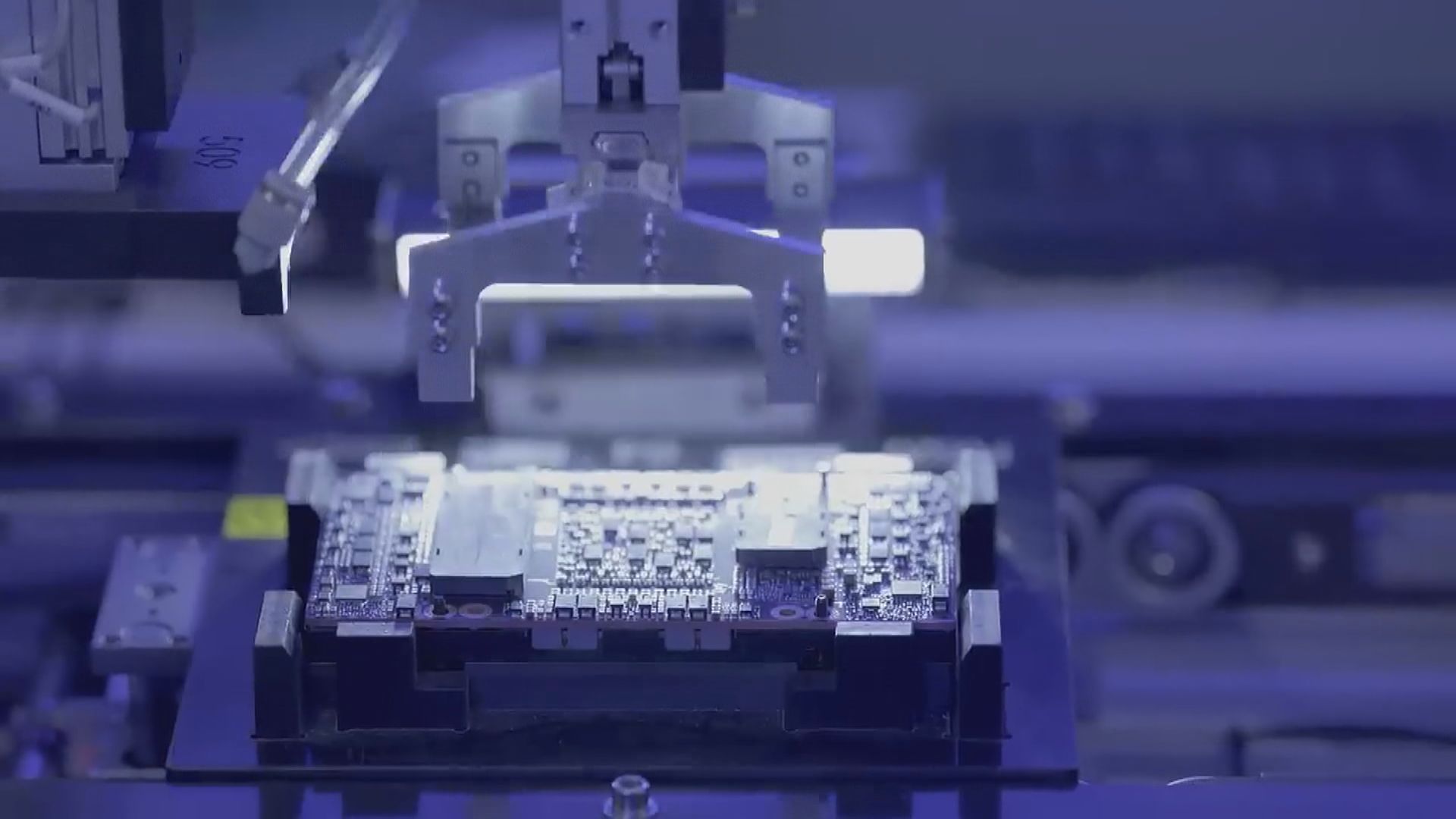 【未「開綠燈」前】路透:Nvidia要求中國客落單時先Full Pay