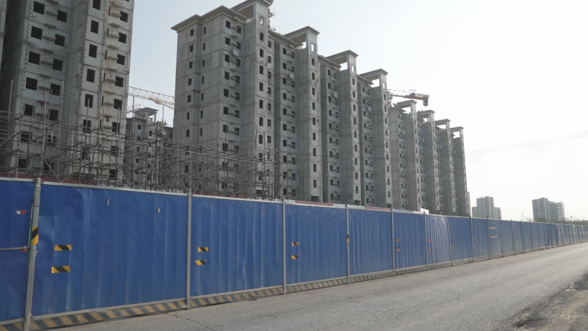 【先減首期？】官媒:應再為房企融資、銷售提供必要支持