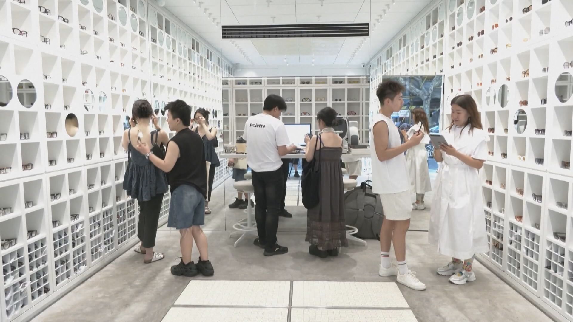 【五一假期】內地零售及餐飲業銷售額增逾6%