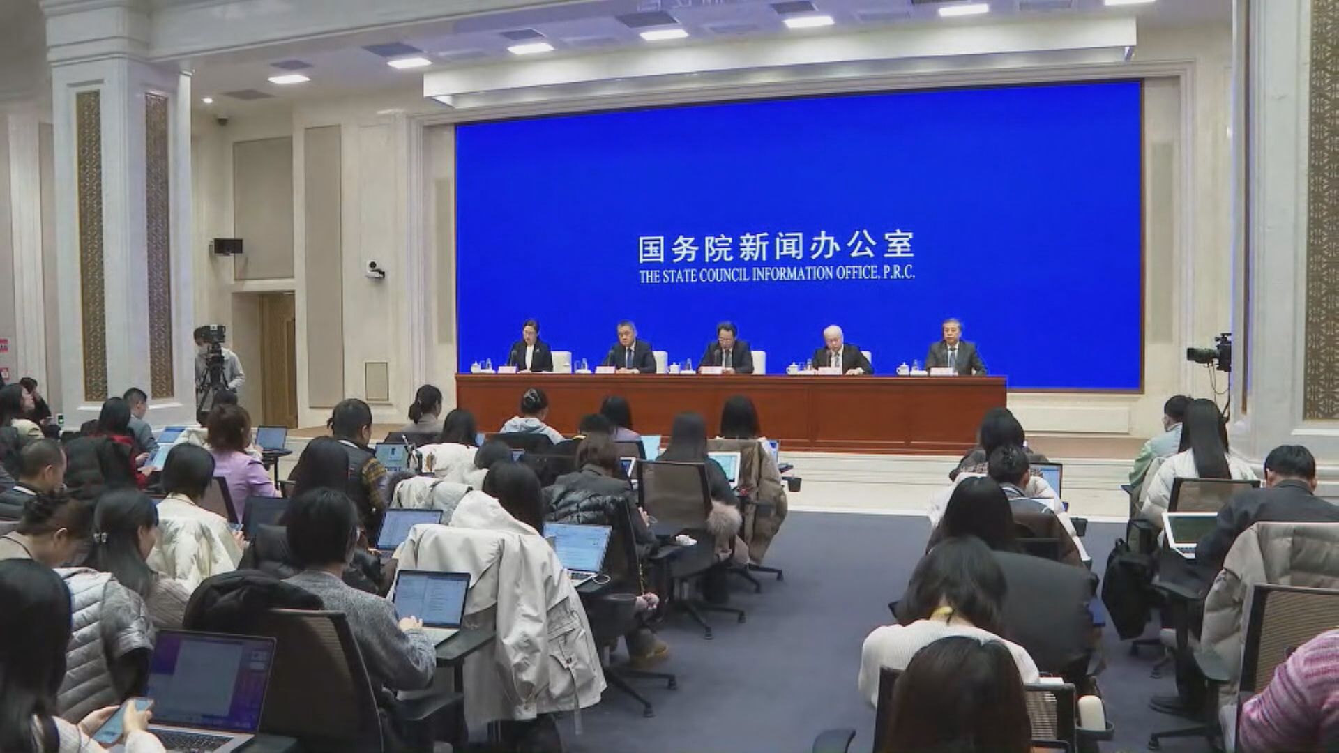 【「十五五」開局】未來5年要全面擴大內需