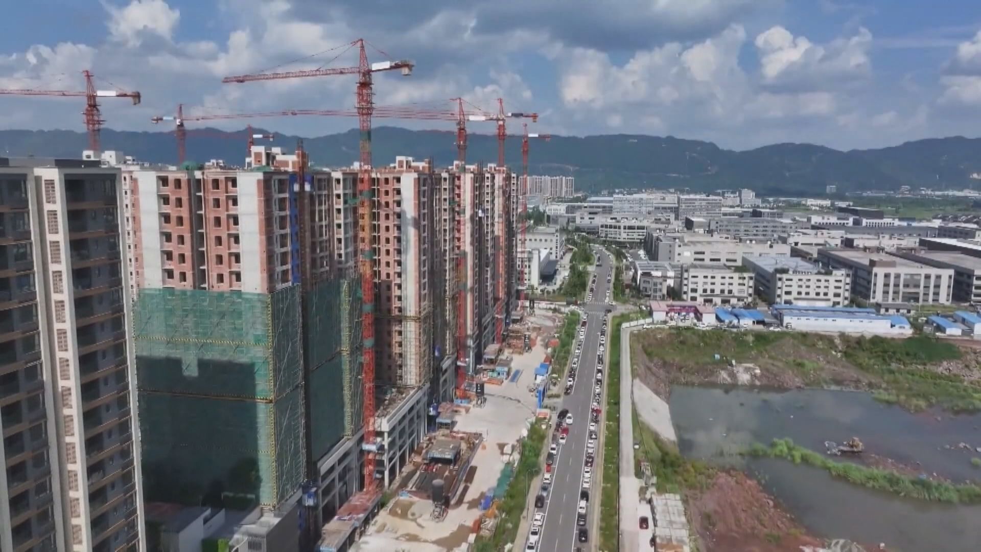 【債務仍棘手】「白名單」炒起內房股 陸挺指將現新一波跌勢