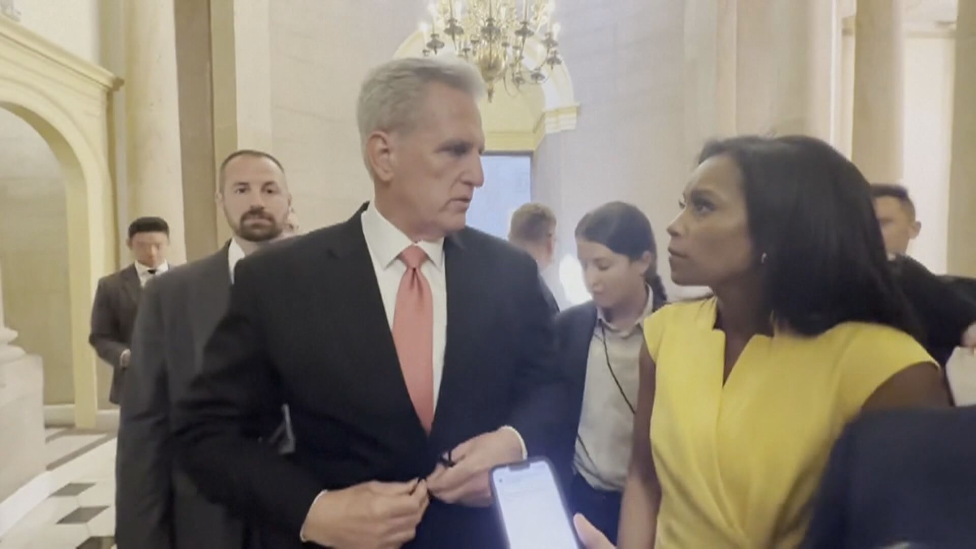 【債務違約】麥卡錫指兩黨債務談判沒接近達成協議跡象