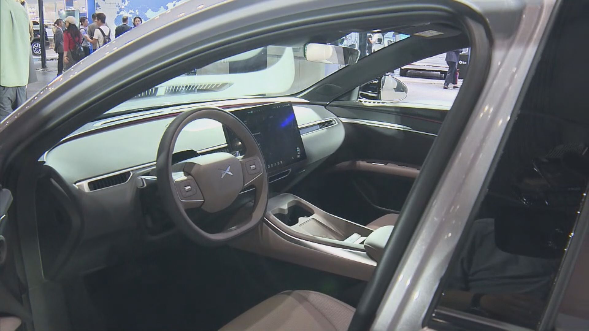 【輸出科技】小鵬冀成首批將自動駕駛引入香港車企