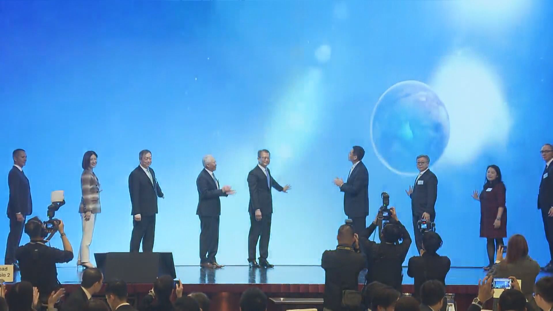 【新股市場續回暖】陳茂波:現時有100宗IPO排隊等批