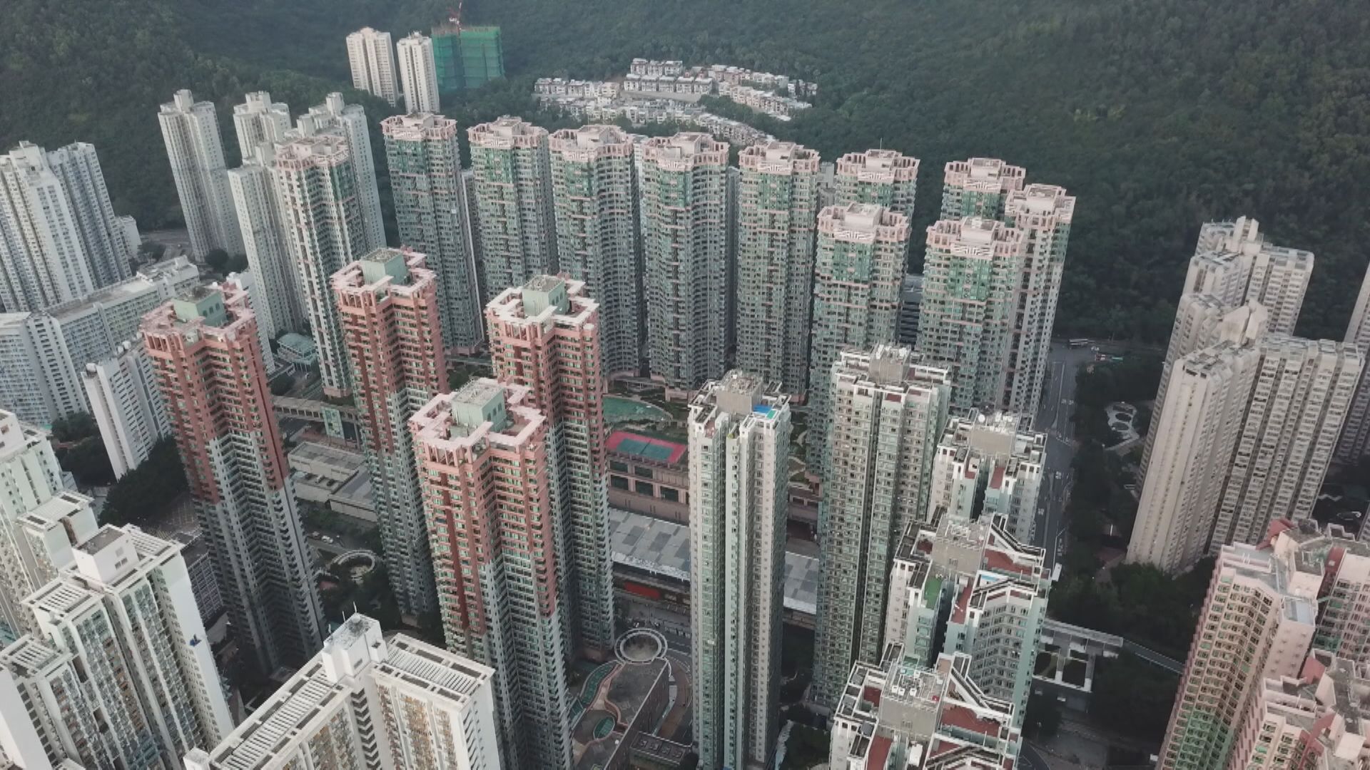 【談股樓】陳茂波:今年IPO集資勢超去年 發展商大規模違約機會微