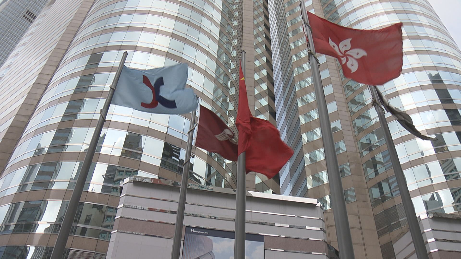 【北水南下】高盛料今年北水淨買入港股規模 逾千億美元