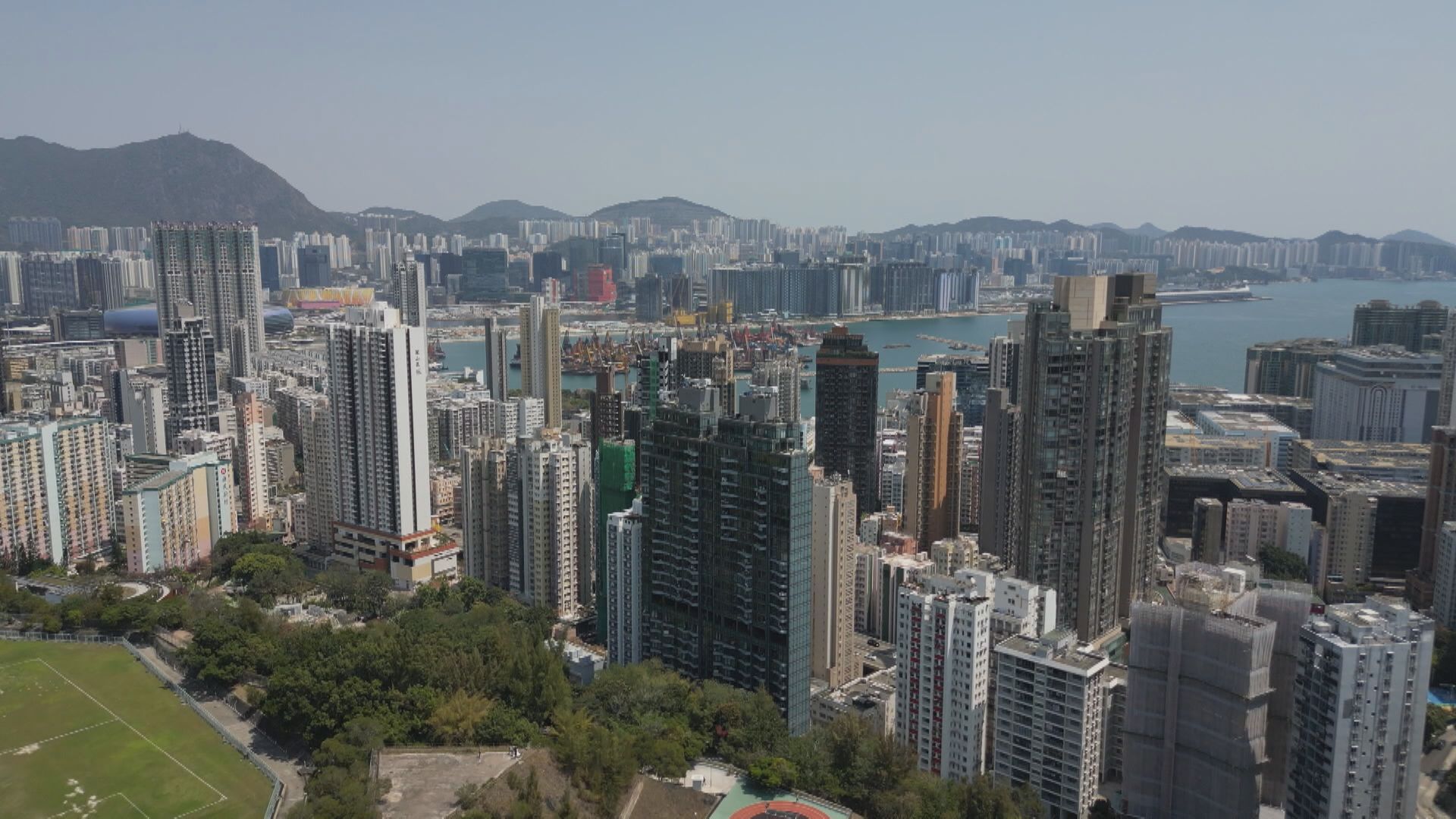 【HIBOR下跌】滙豐研究:利本港股樓 地產及公用股等勢受惠