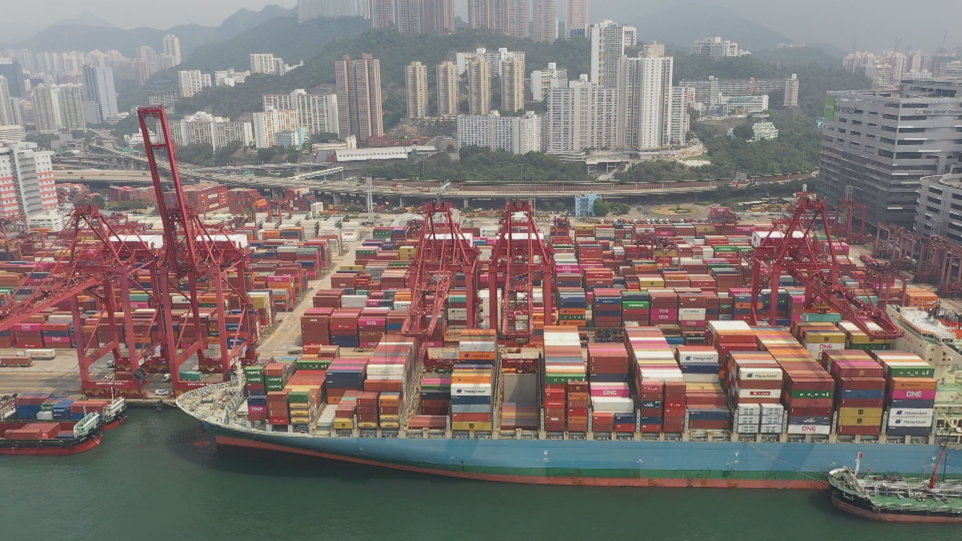 【本港外貿】兩大利好因素撐商品貿易增長