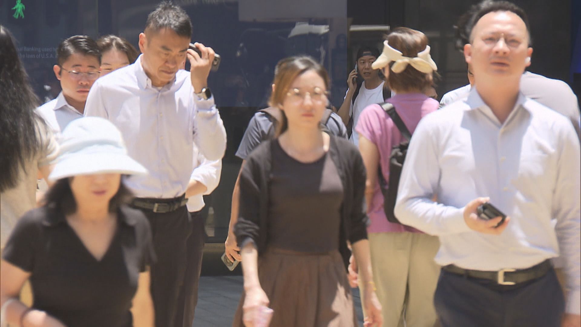 【本港經濟】失業率今午出爐料企穩3.7%