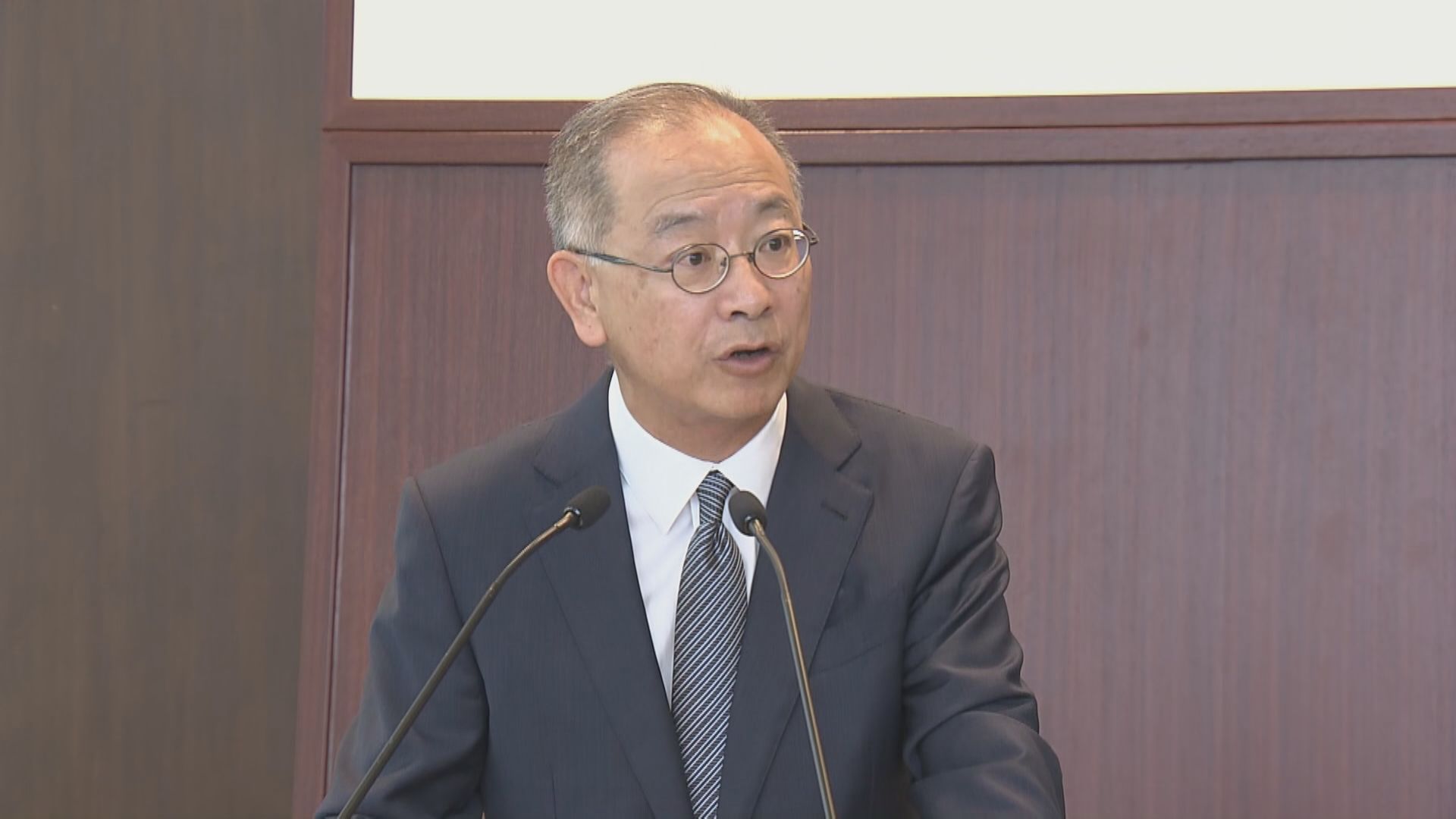 【施政報告】余偉文:外匯基金增持黃金有助金市發展