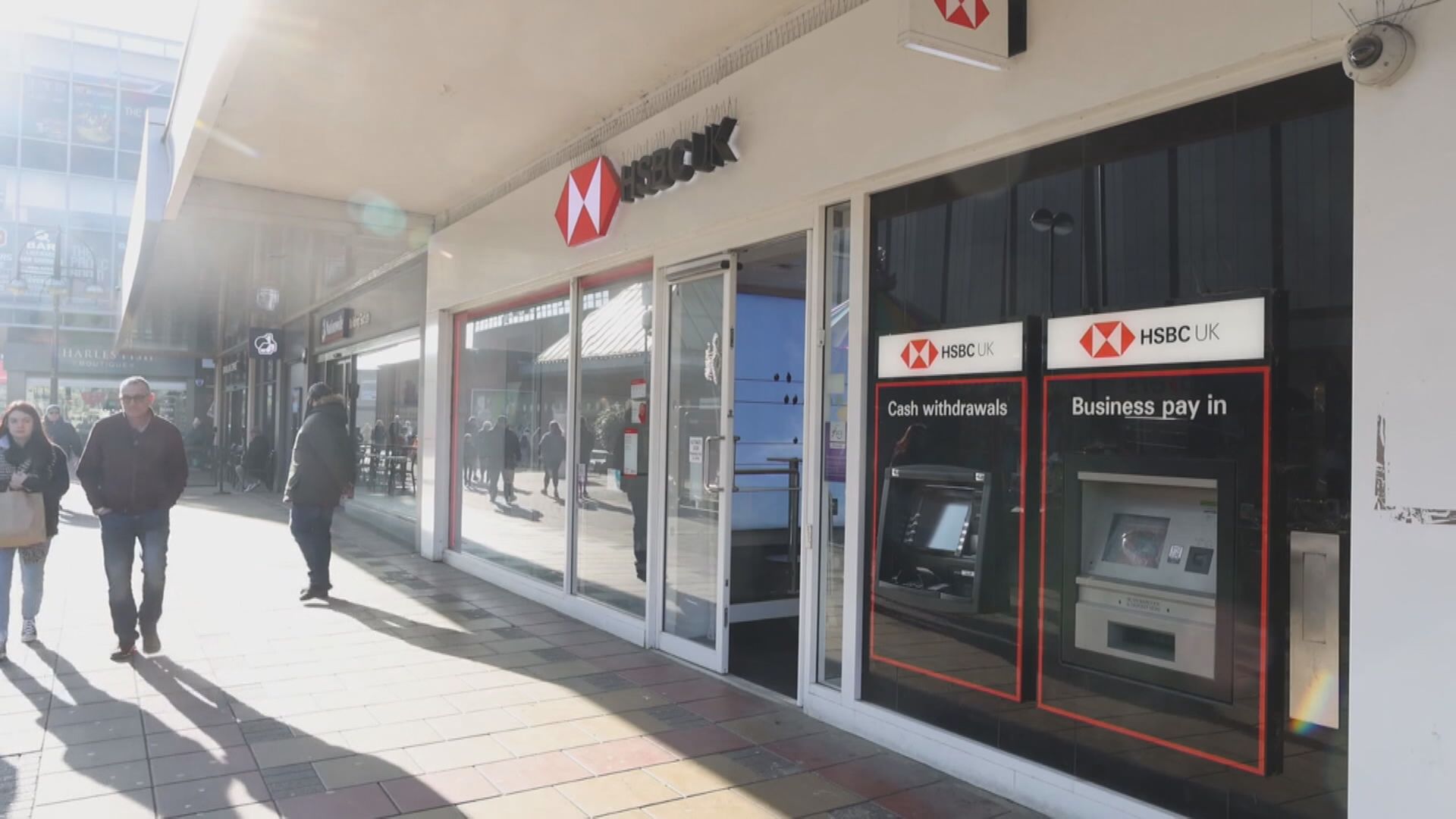 【涉法國稅務欺詐】滙控同意支付約3億歐元了結案件