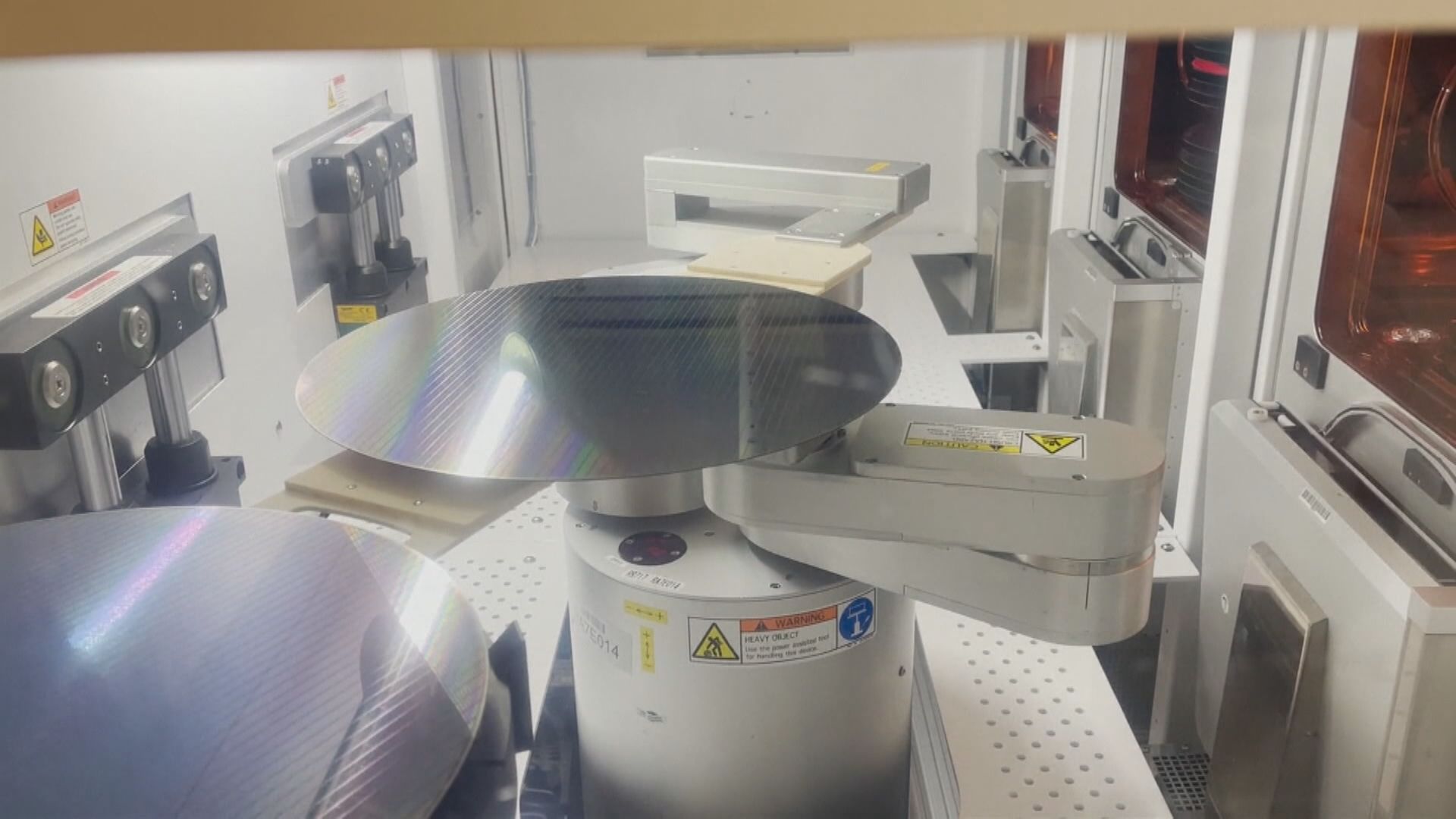 【美商務部預測】華為昇騰晶片今年產能少於20萬件