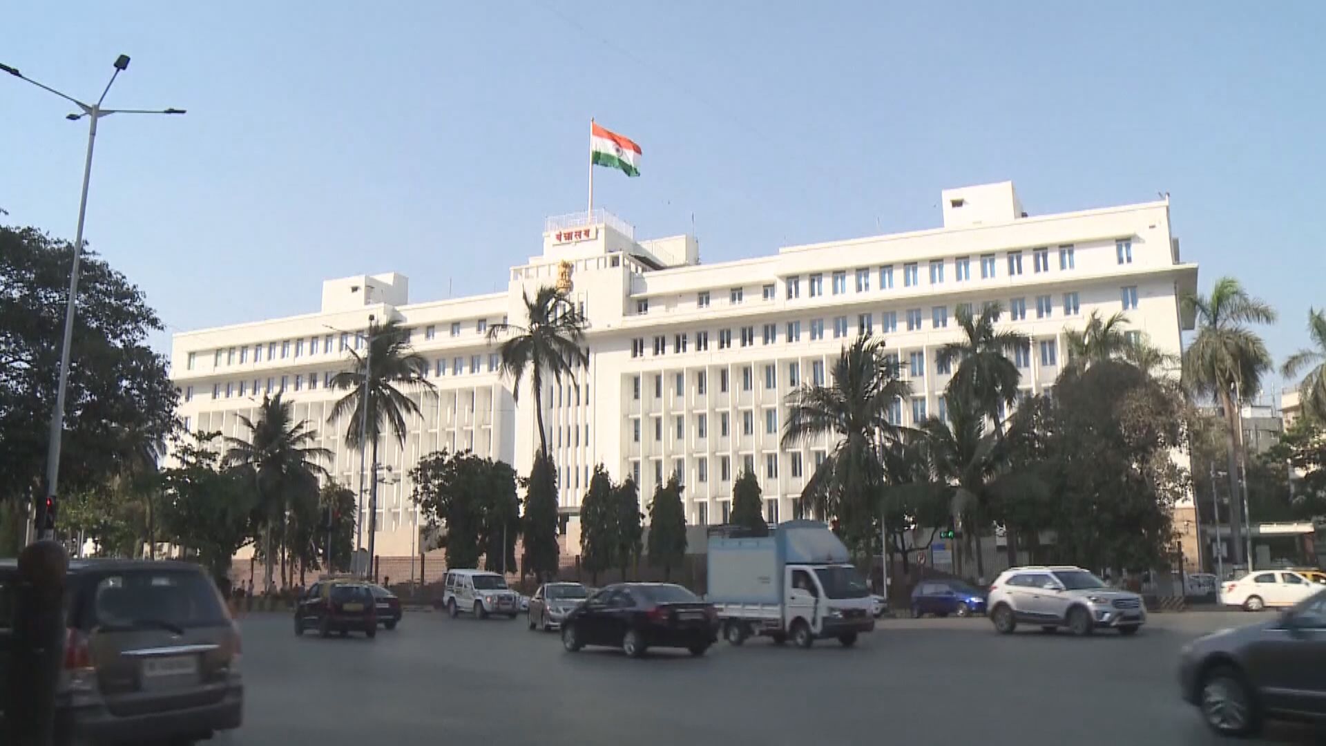 【市佔率高】中國手機廠商成印度「開刀」對象