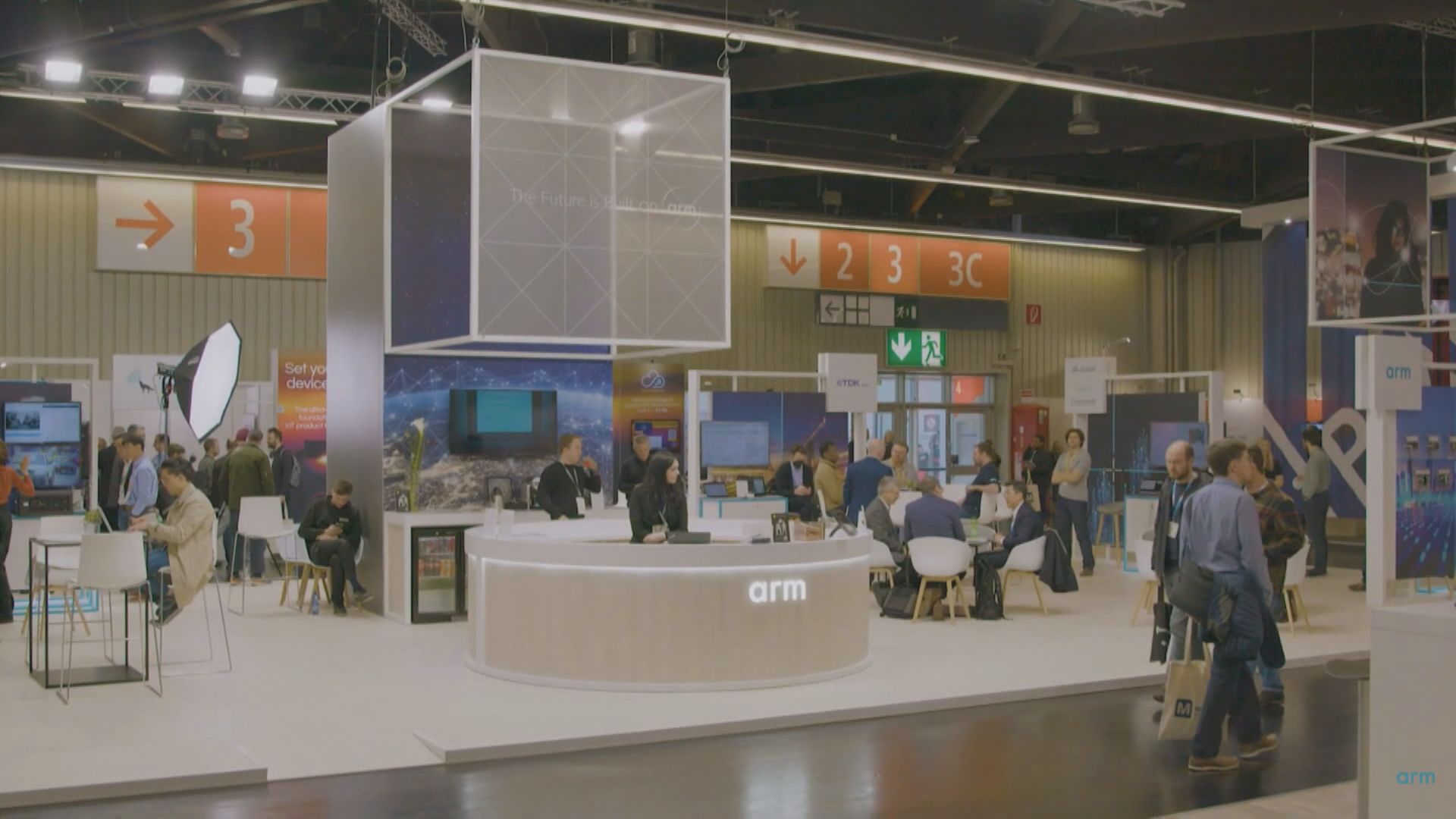 【Apple等擬入股】傳軟銀力爭Arm上市估值最高540億美元