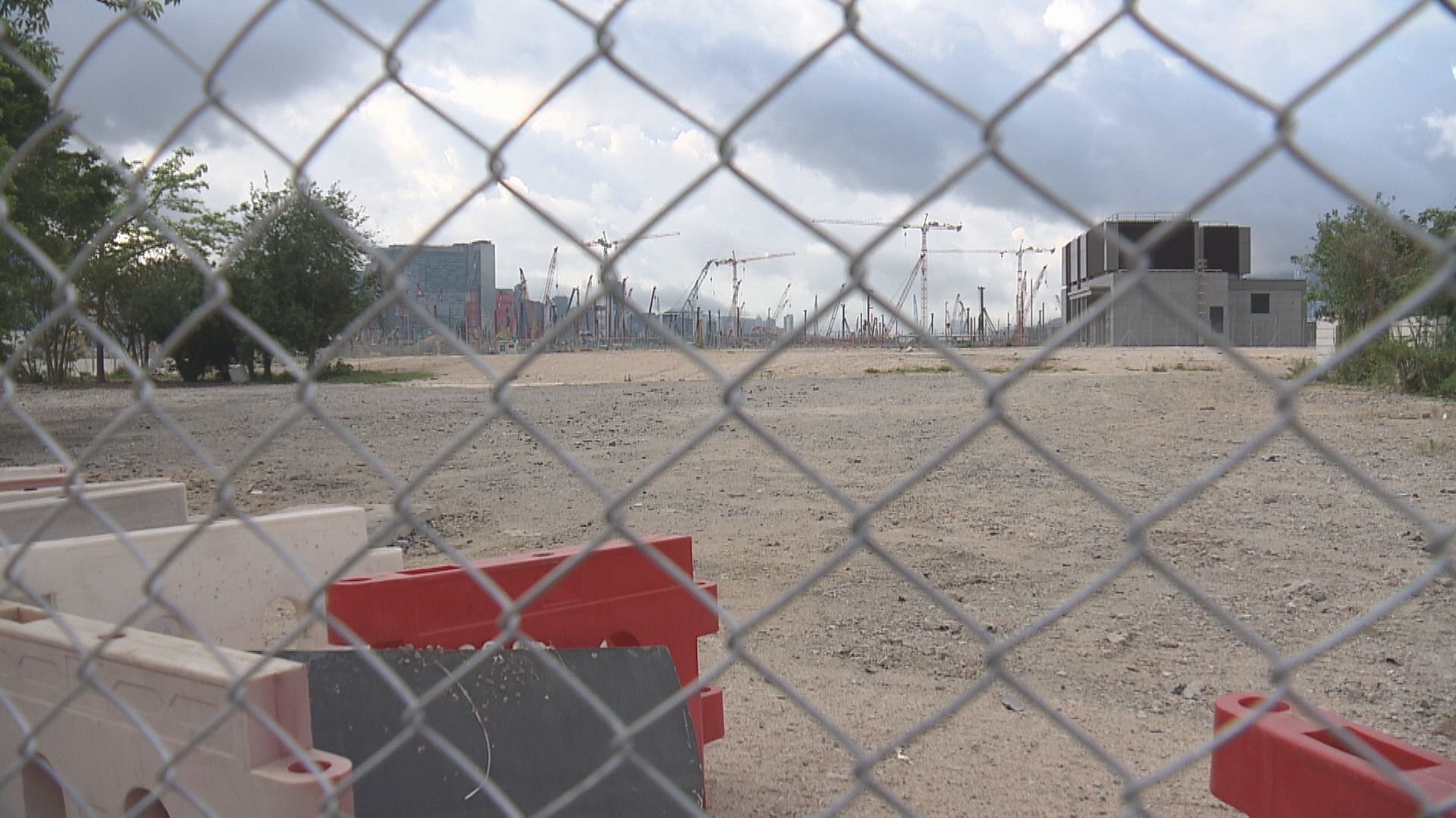 【啟德地開標後】王震宇:買貴地發展商或要劈價、蝕住賣樓