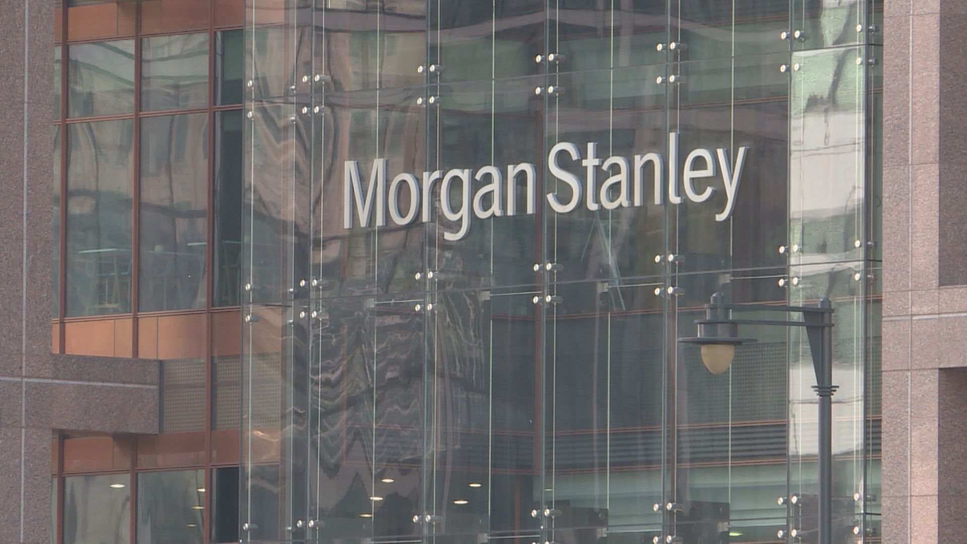 【考慮裁員】彭博：大摩亞太區投行業務擬裁員