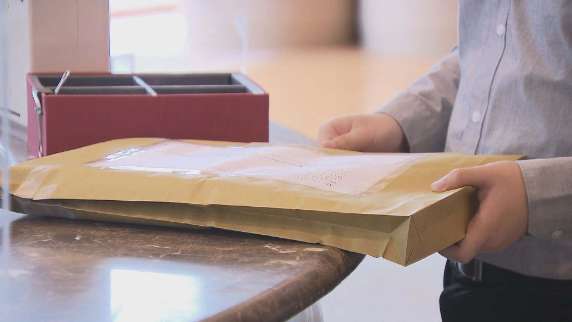 【港鐵項目】東涌東站第1期接獲長實等32份意向