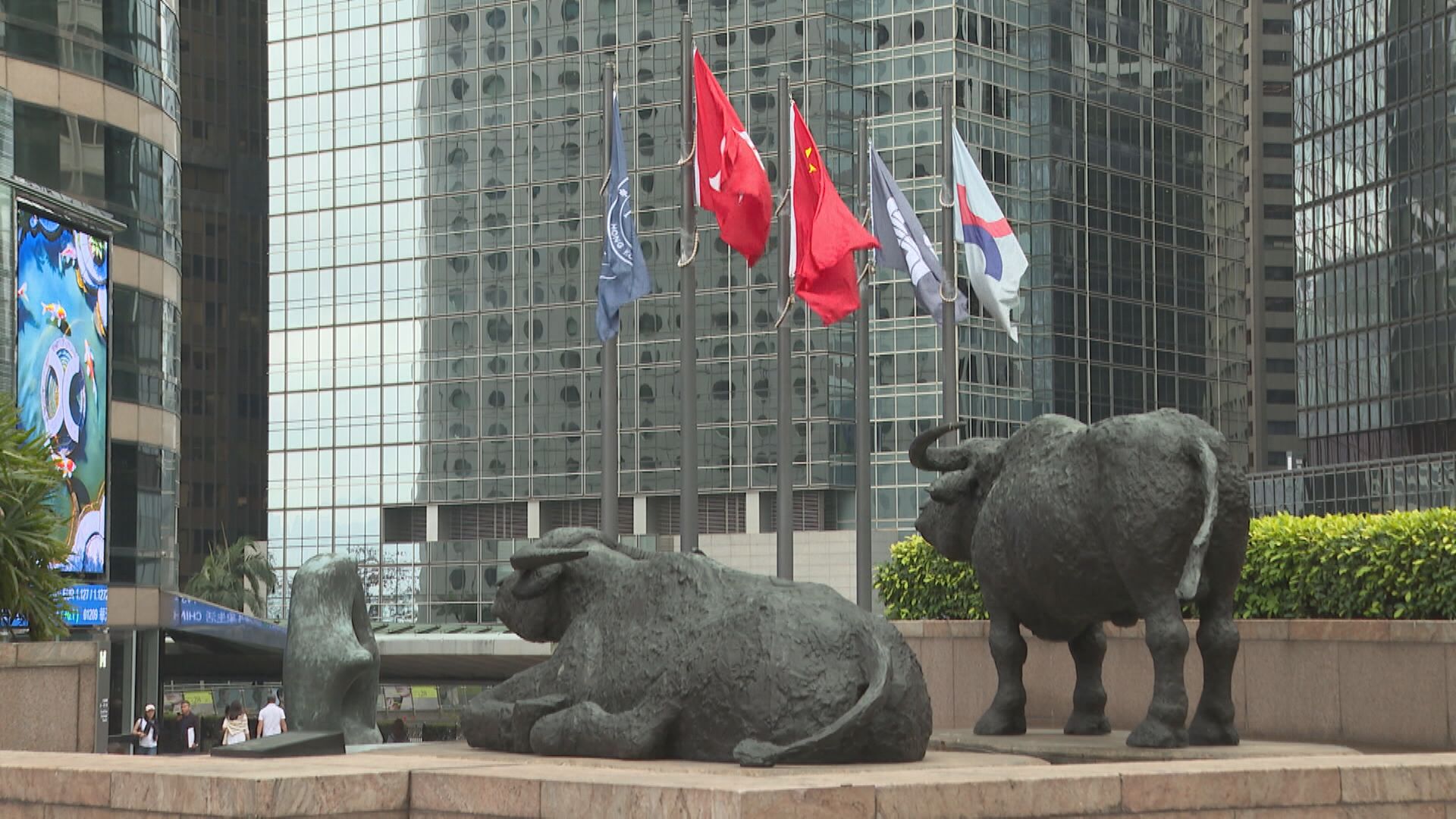 【施政報告2025】續強化股市 研縮結算周期至T+1 助中概股「回歸」