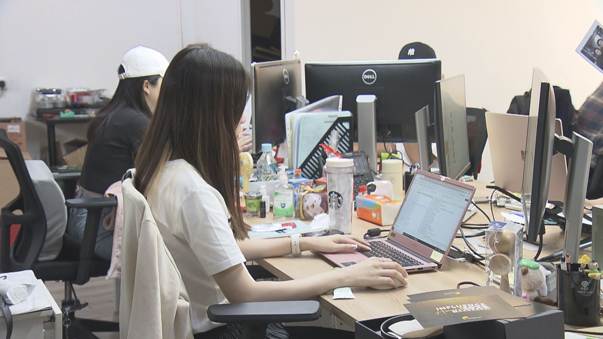 【施政報告2025】11招撐中小企 「還息不還本」再延長1年